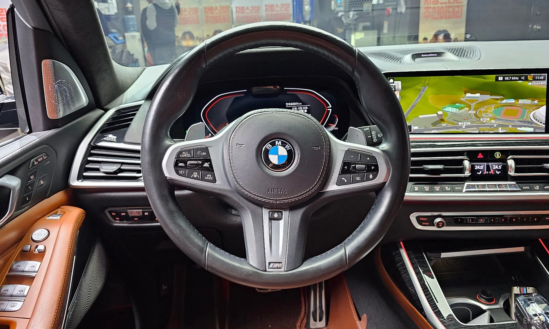 BMW X7 (G07) превью 16