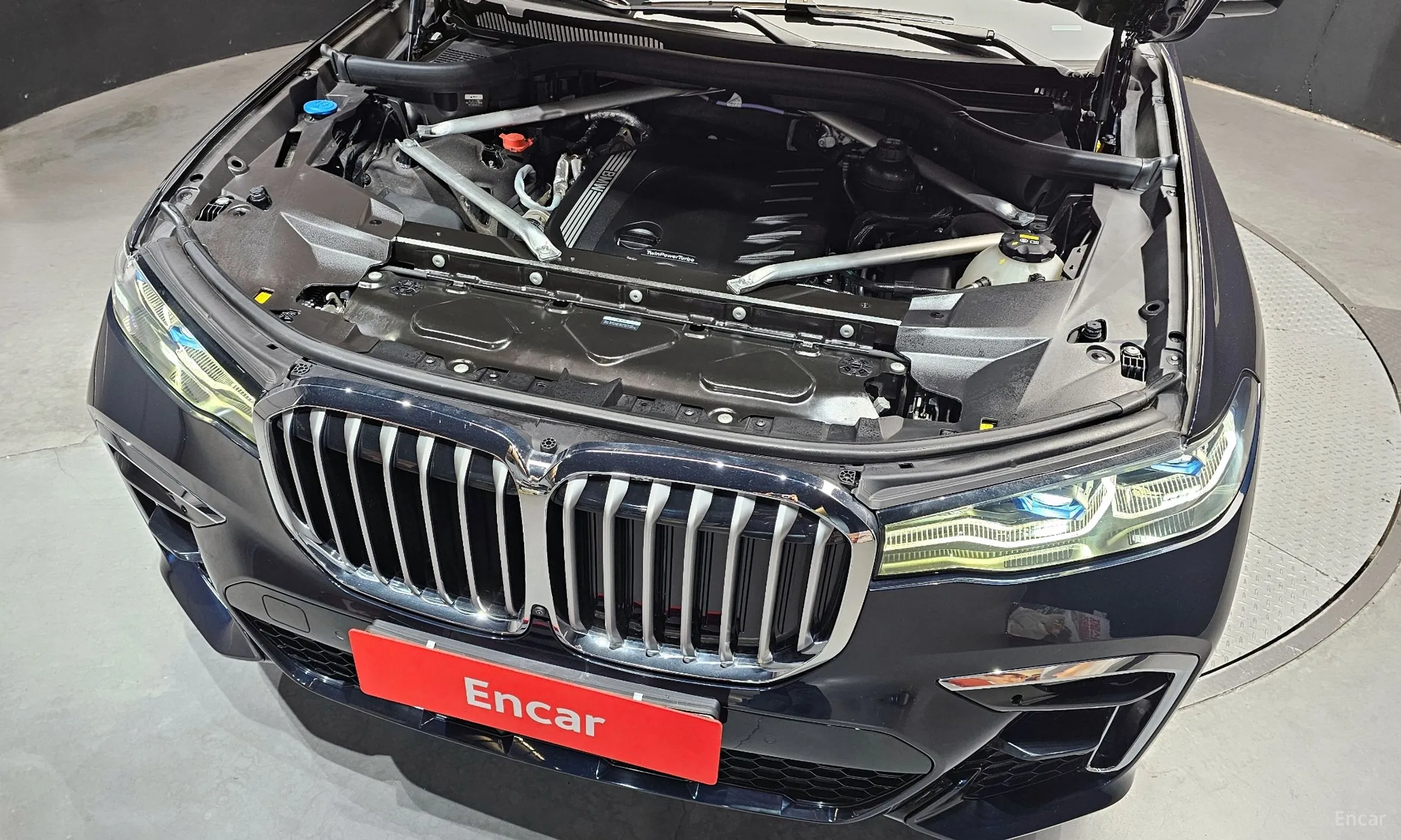 BMW X7 (G07) превью 6