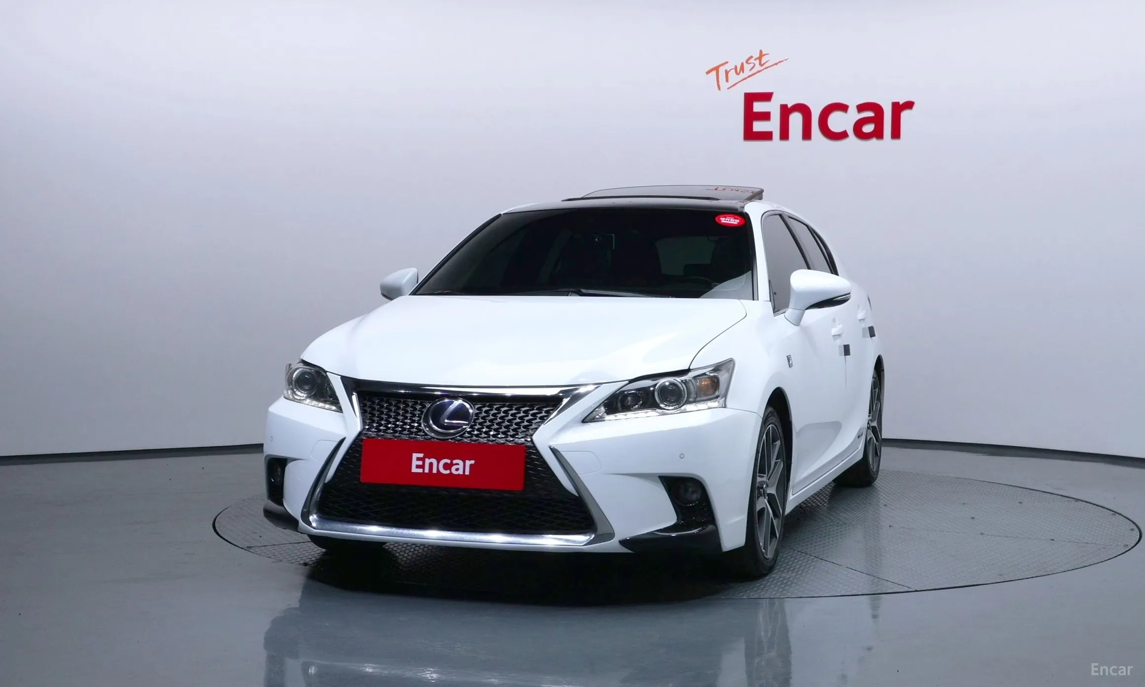 Lexus CT200h превью 3
