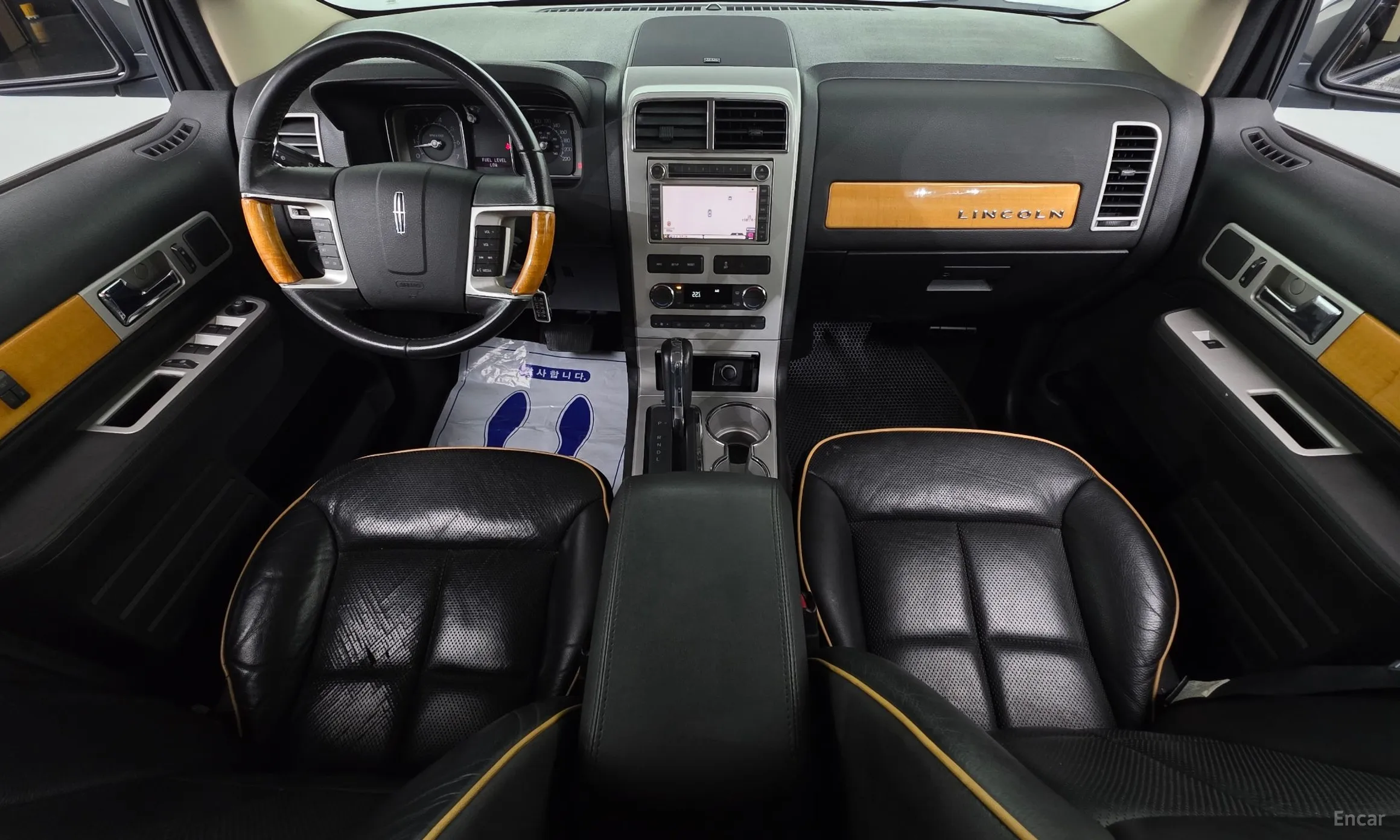 Lincoln MKX превью 7