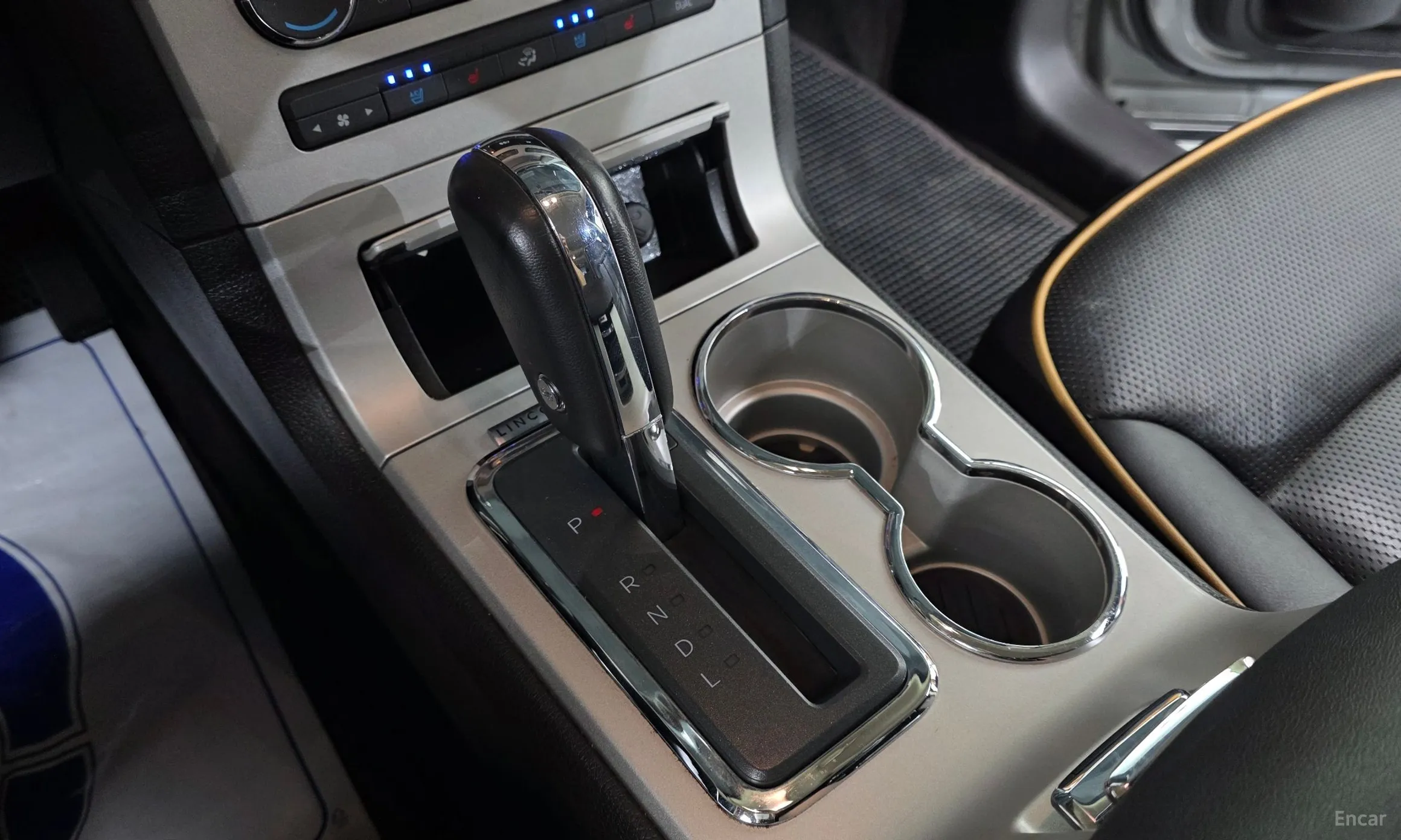 Lincoln MKX превью 9