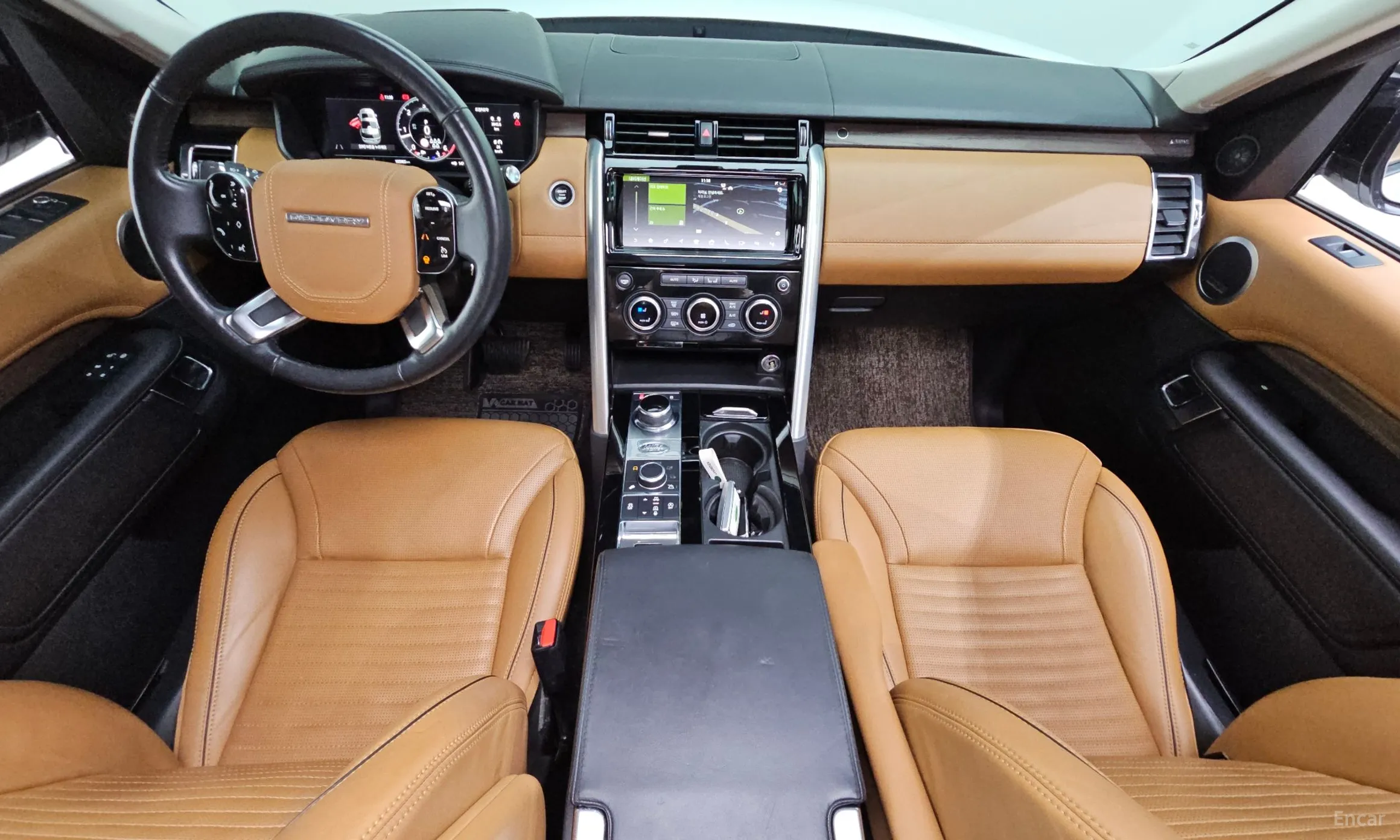 Land Rover Discovery 5 превью 7