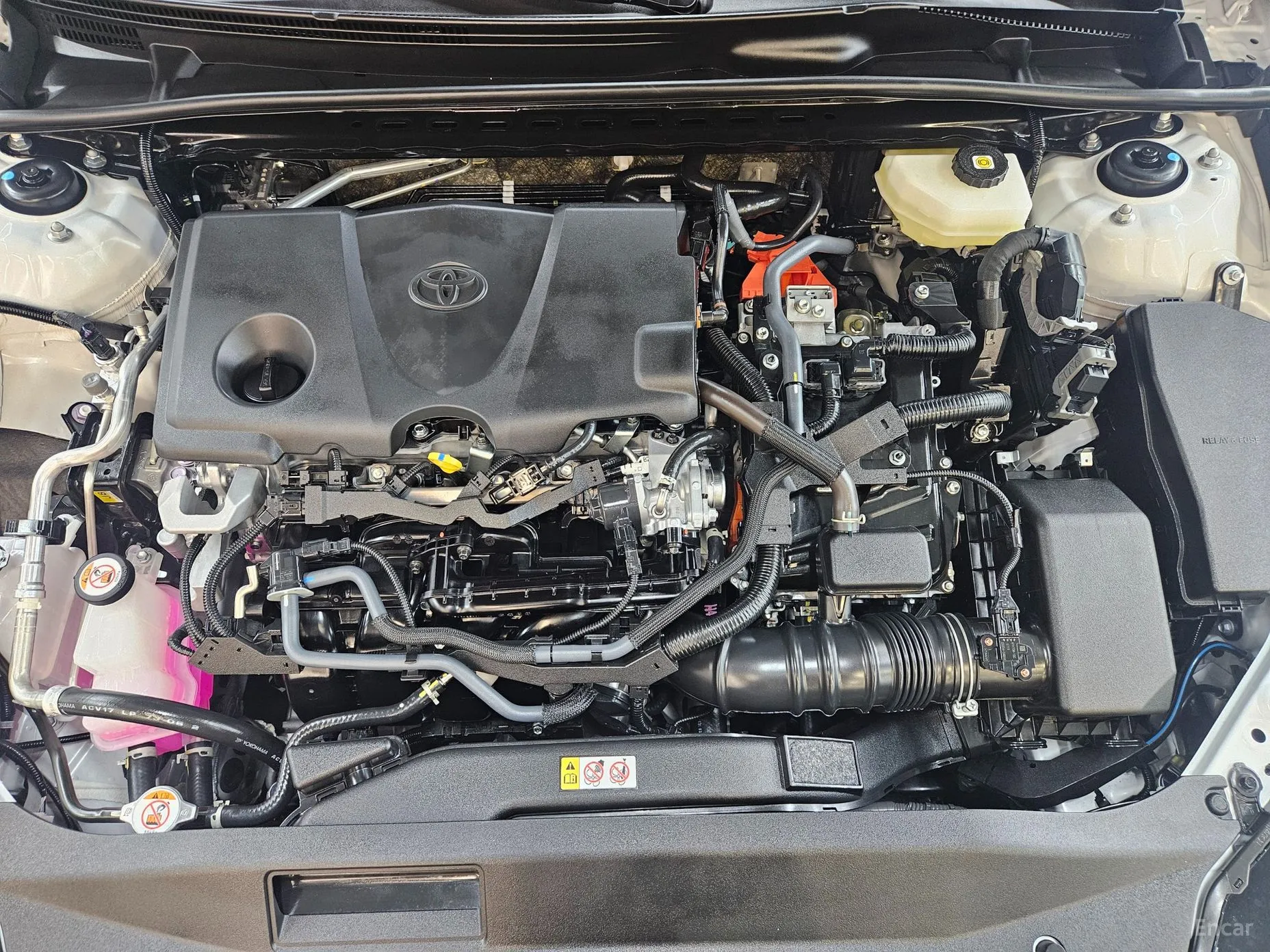 Toyota Camry (XV80) превью 19