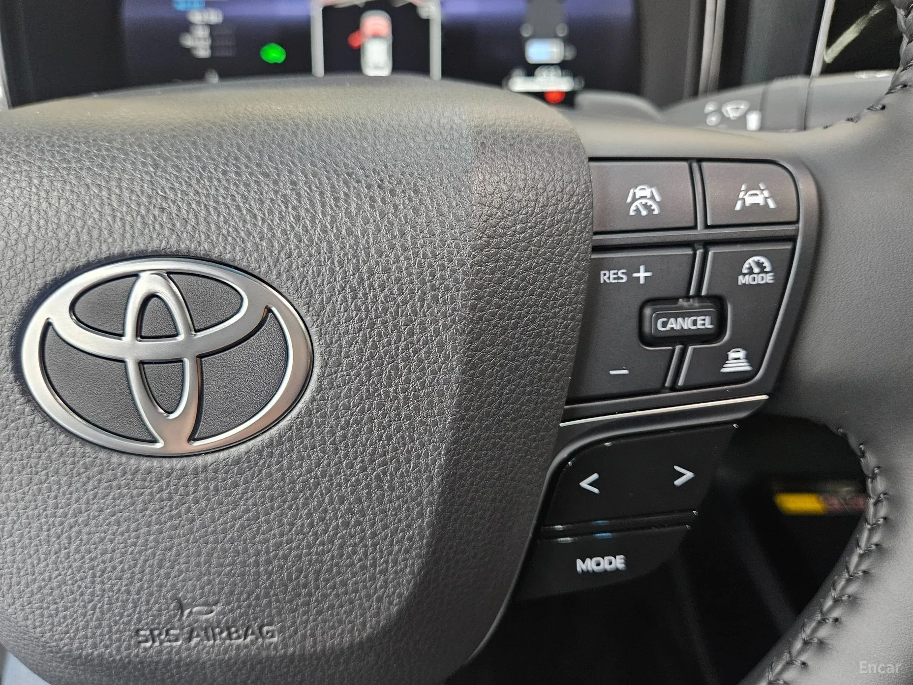 Toyota Camry (XV80) превью 9