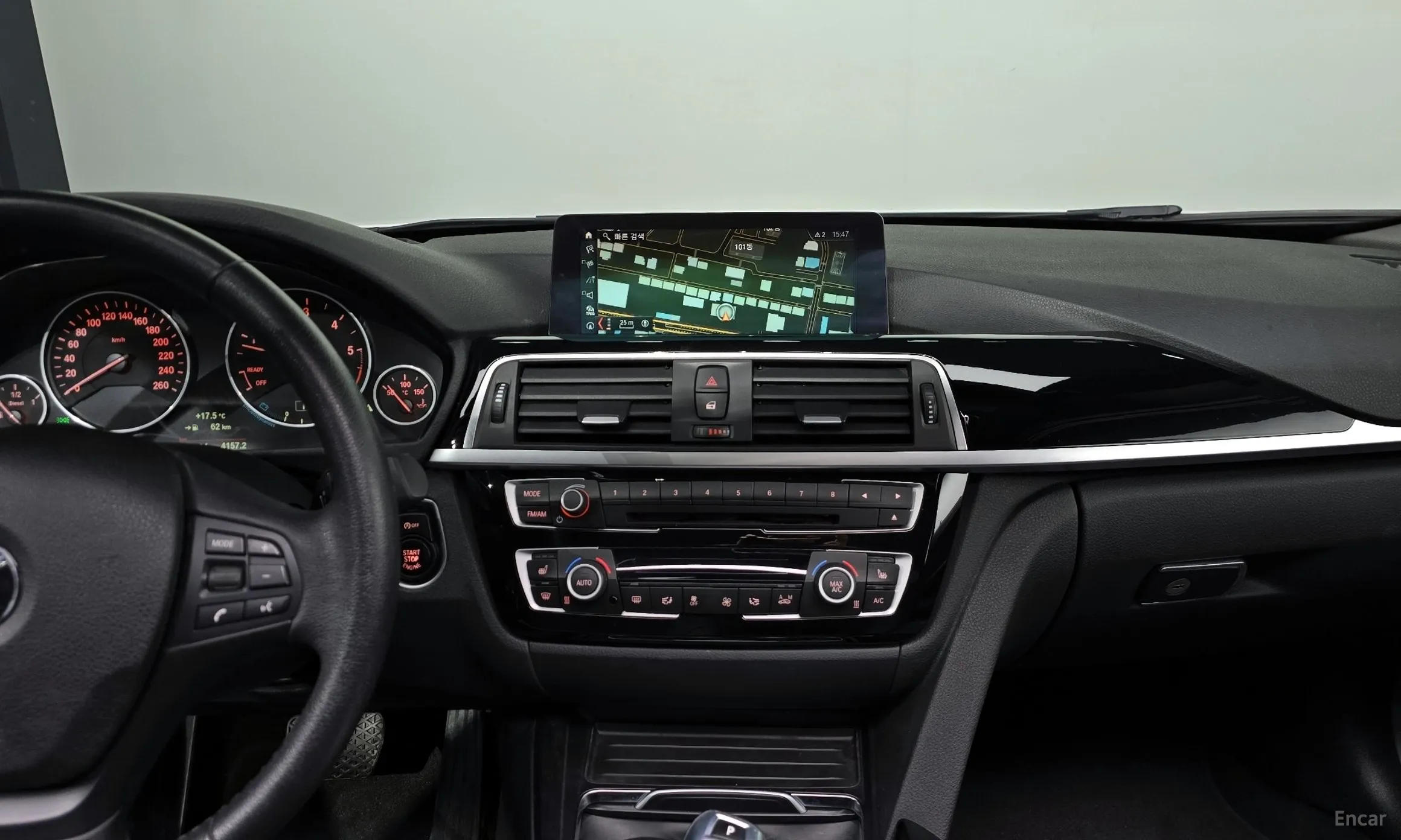 BMW 3 Series (F30) превью 11