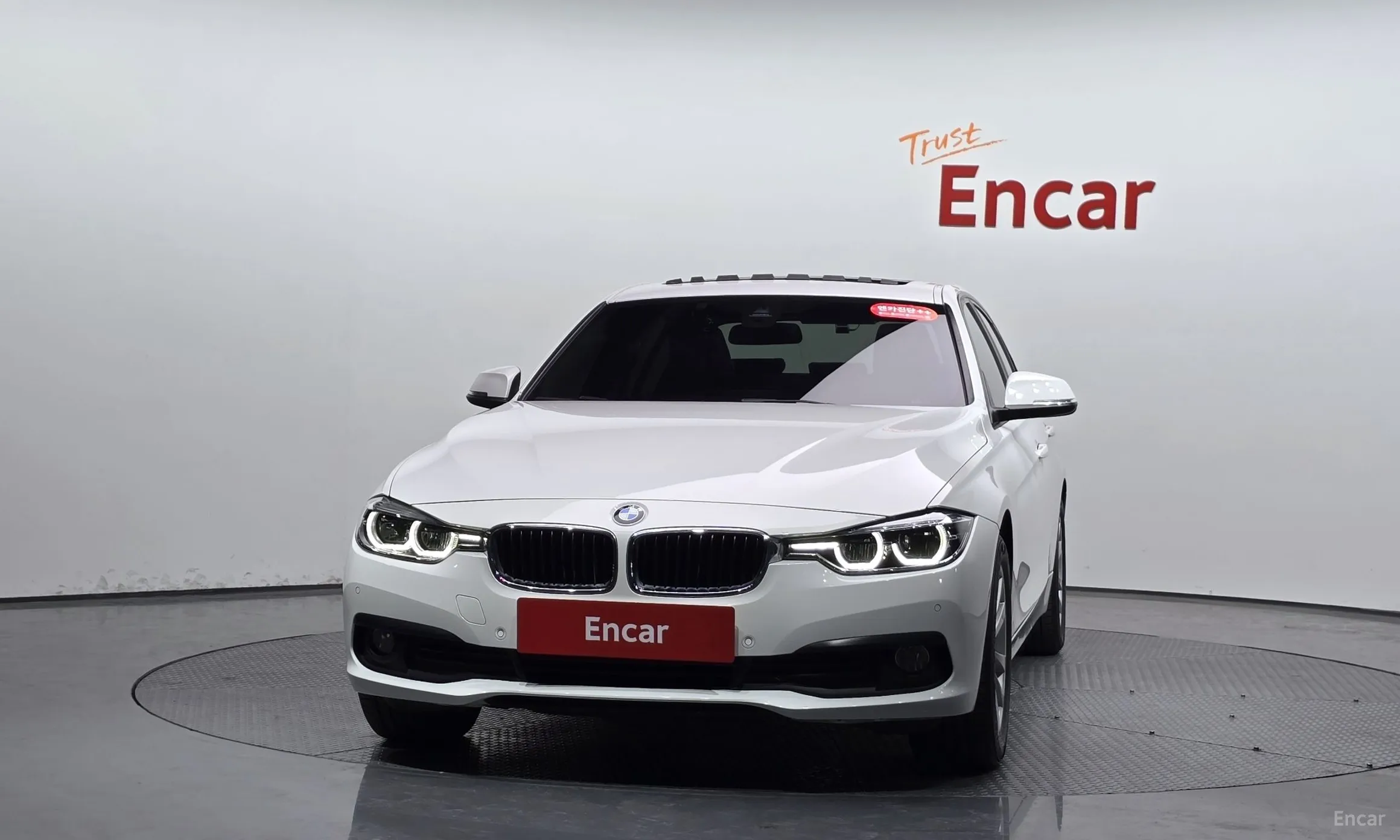 BMW 3 Series (F30) превью 3