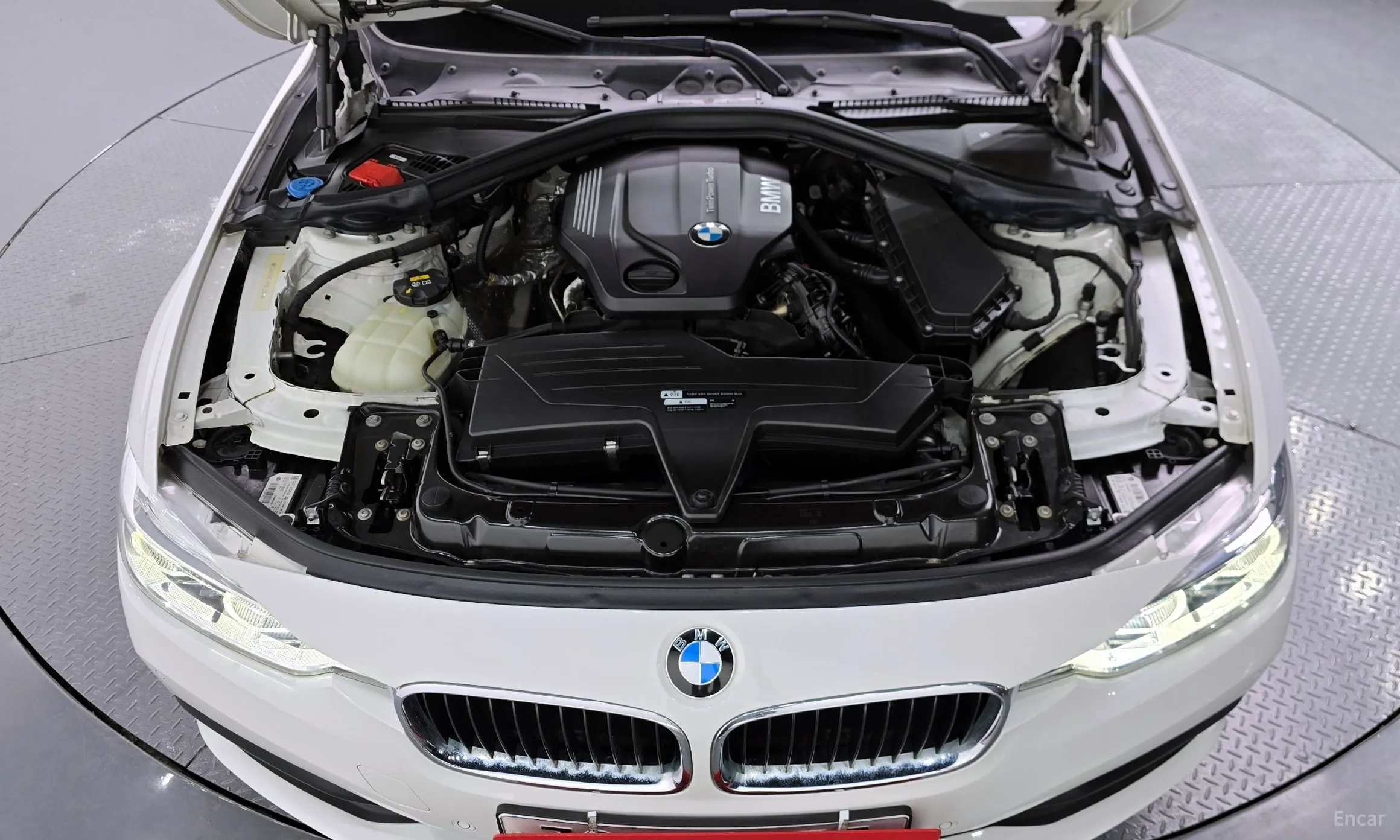 BMW 3 Series (F30) превью 5