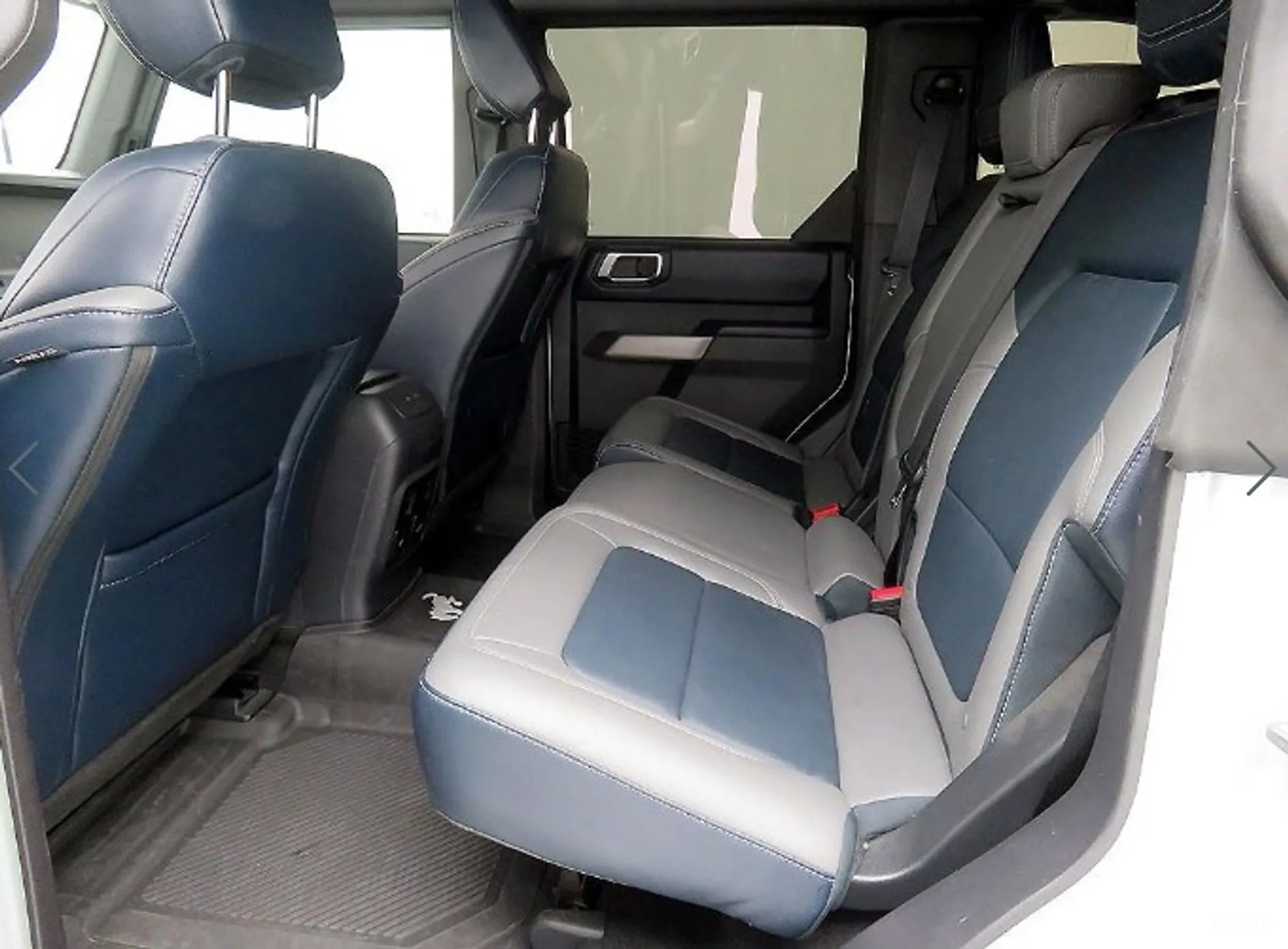 Ford Bronco 6th Generation превью 8