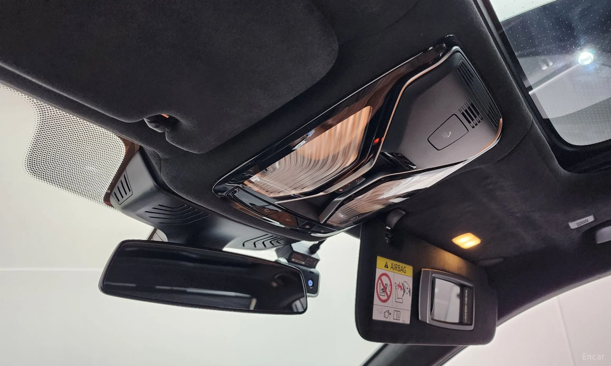BMW 7 Series (G11) превью 18
