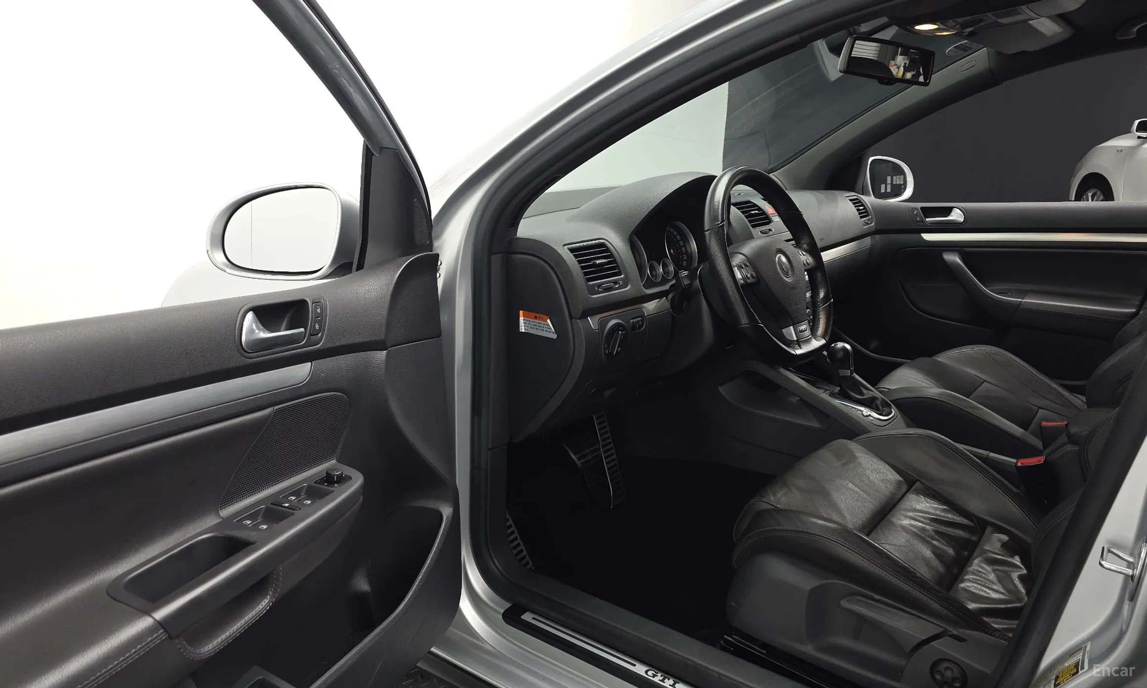 Volkswagen Golf 5th Generation превью 11