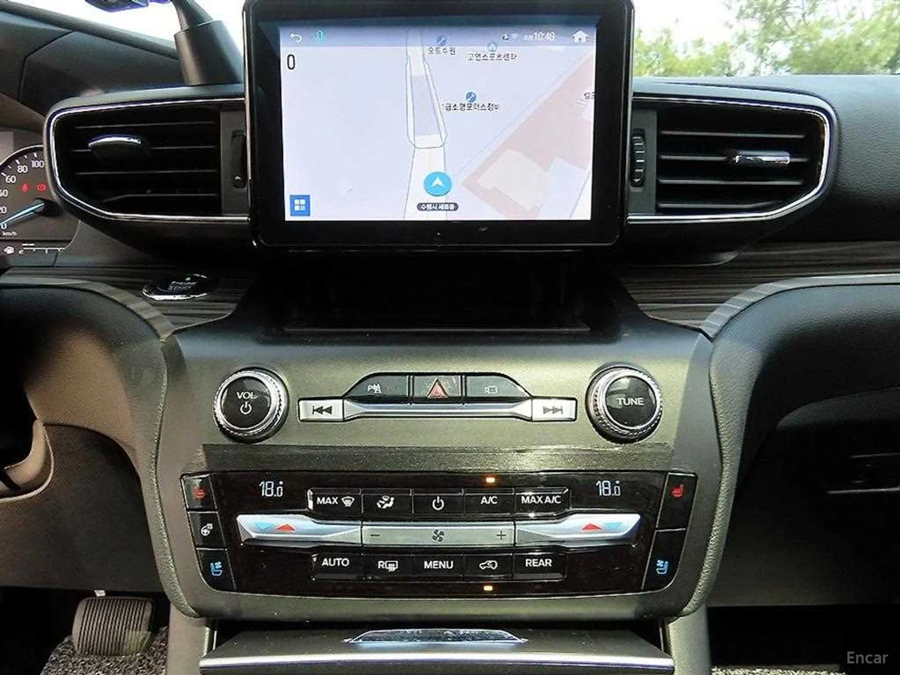 Ford Explorer 6th Generation превью 12