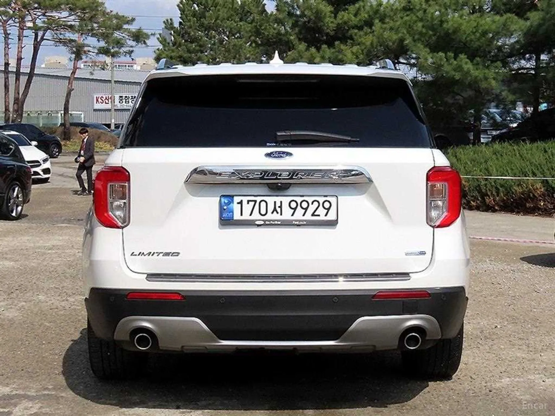 Ford Explorer 6th Generation превью 4