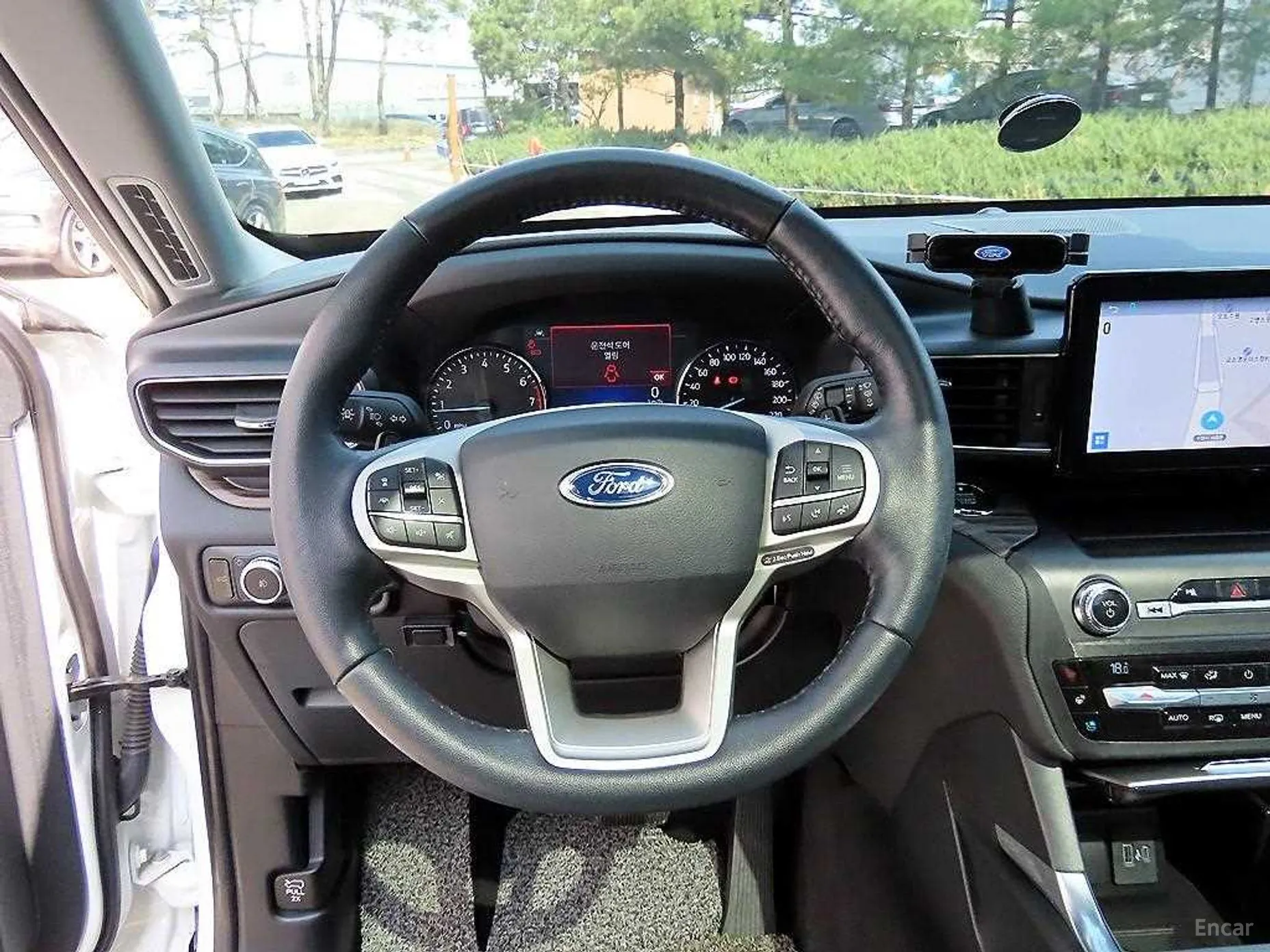 Ford Explorer 6th Generation превью 8