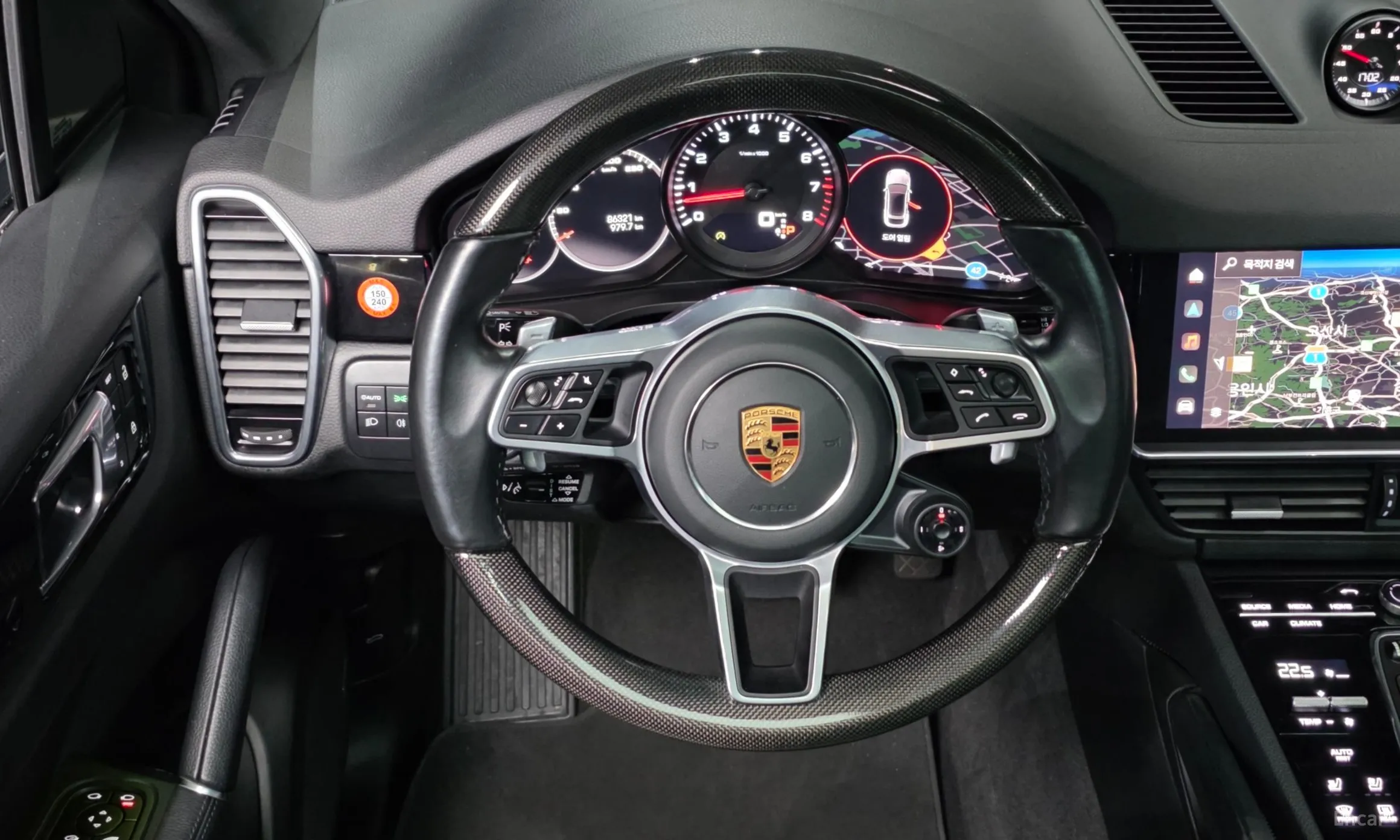 Porsche Cayenne (PO536) превью 13