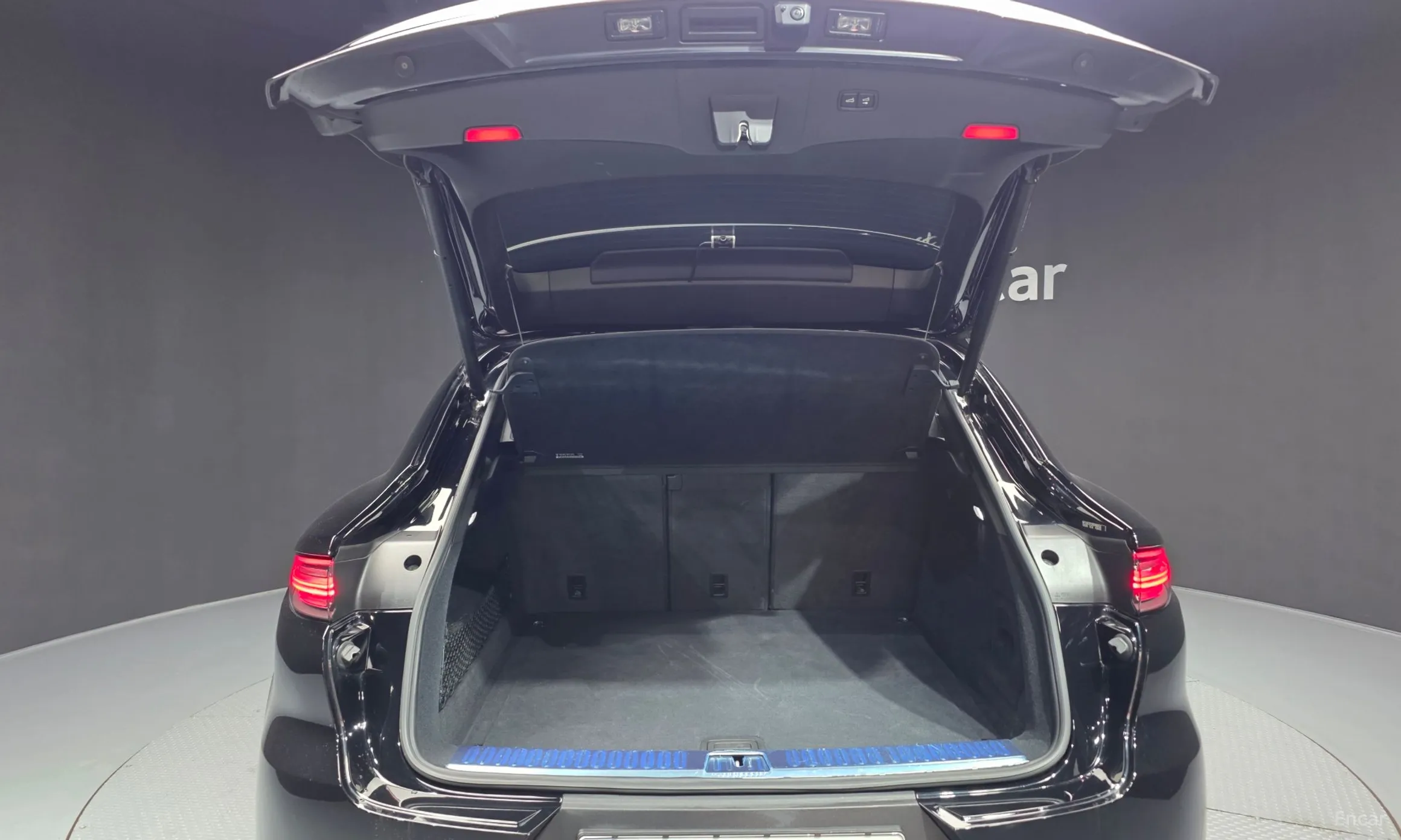 Porsche Cayenne (PO536) превью 20