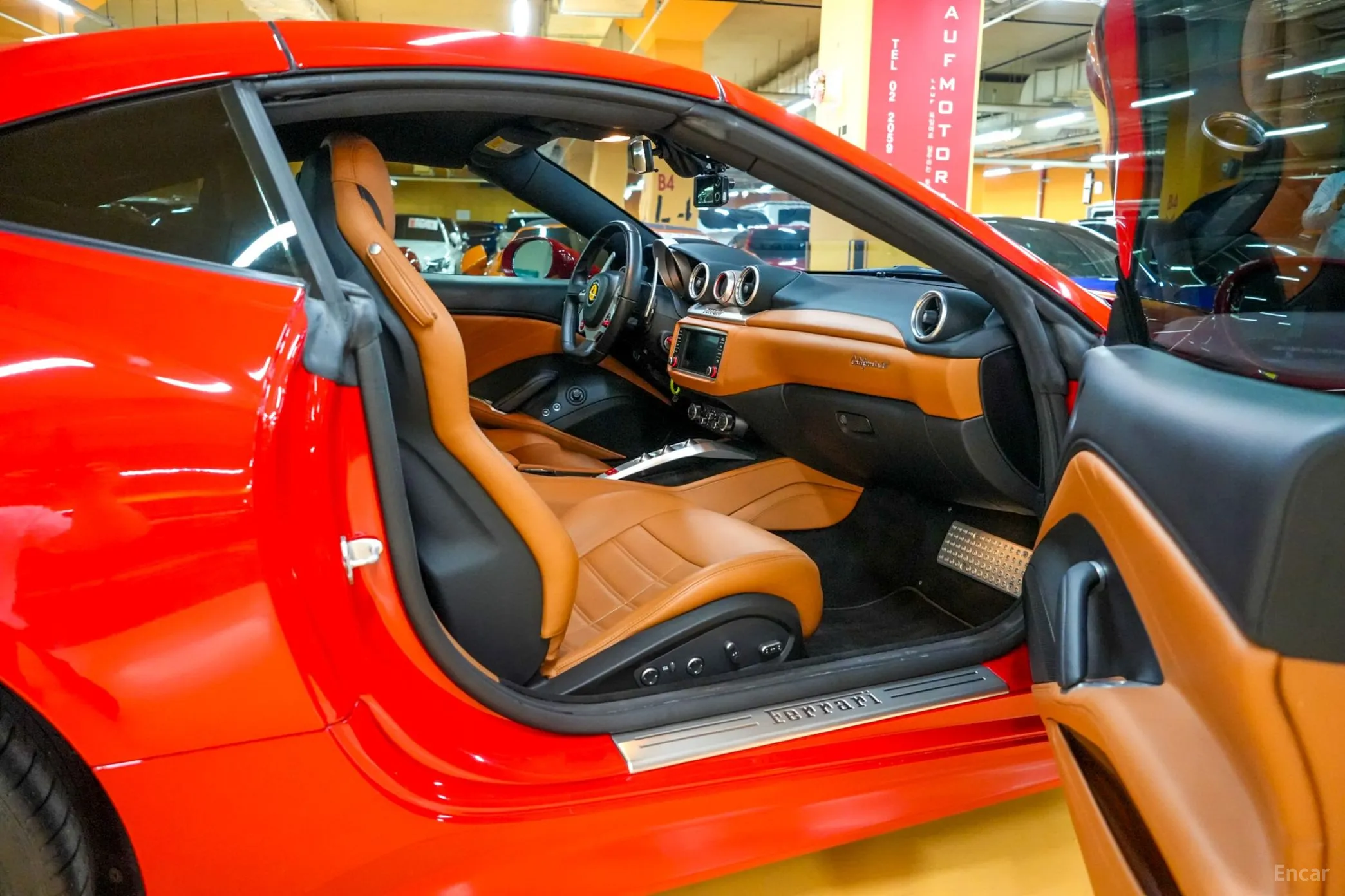 Ferrari California превью 10