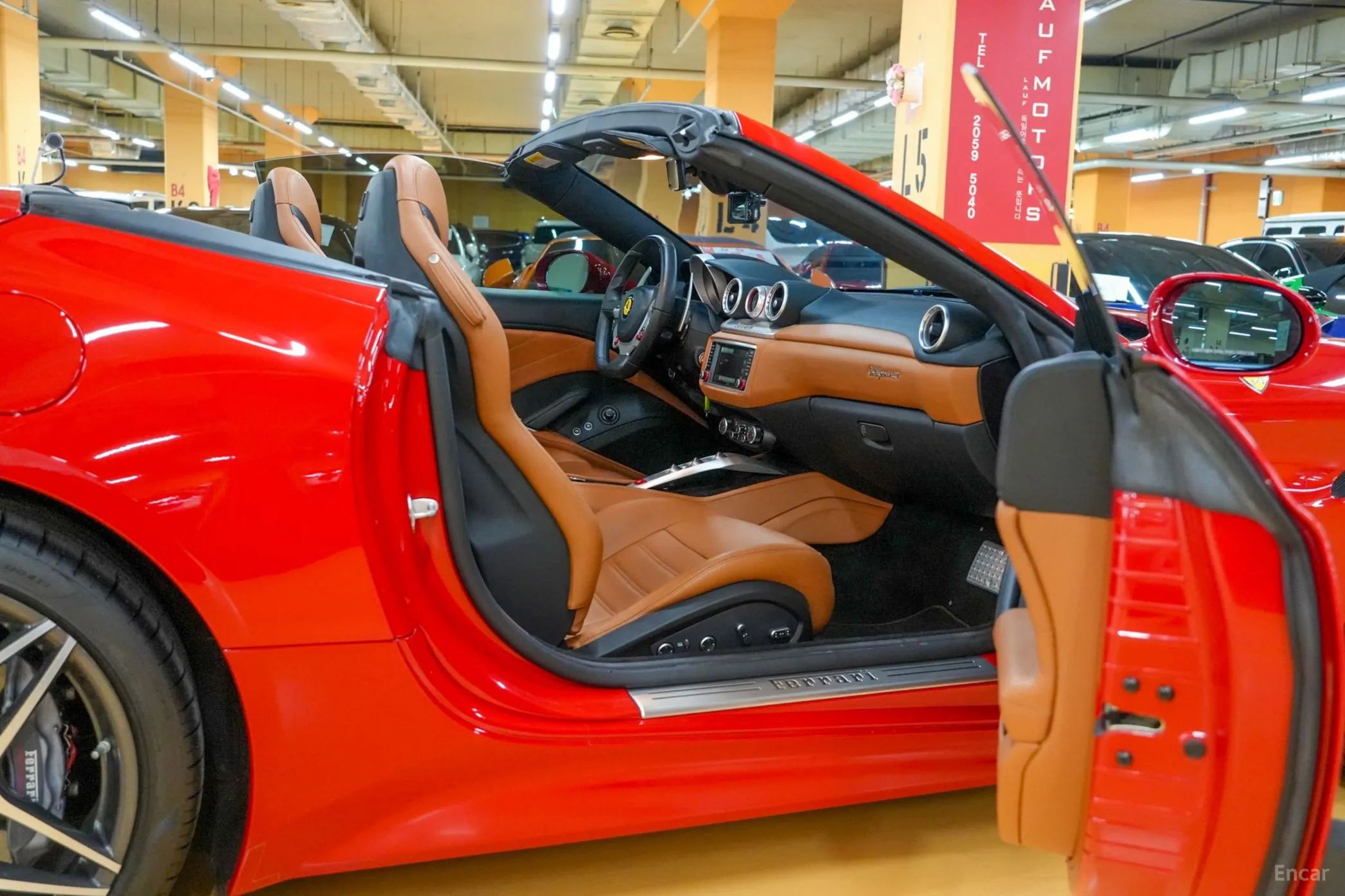 Ferrari California превью 15