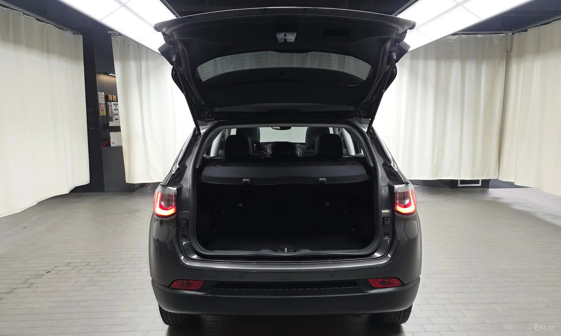 Jeep Compass 2nd Generation превью 20