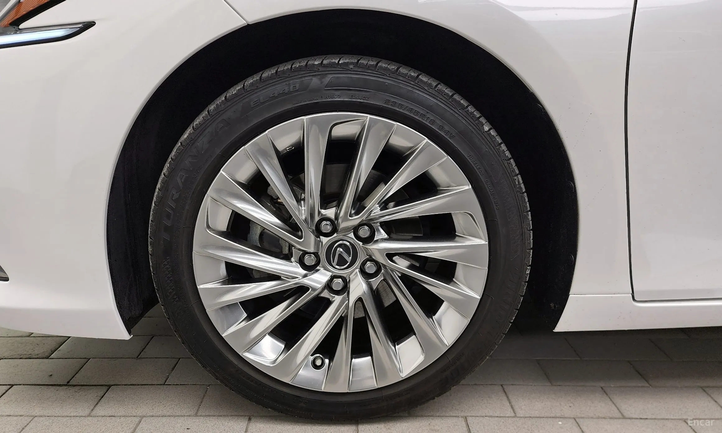 Lexus ES300h 7th Generation превью 5