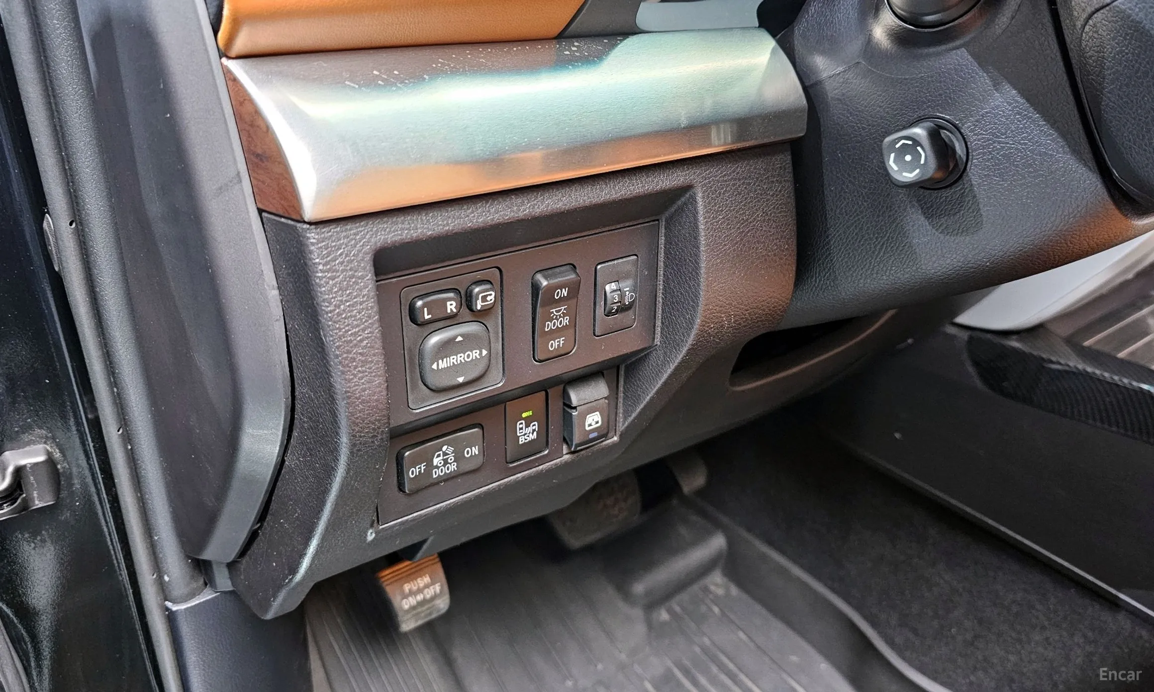Toyota tundra превью 16