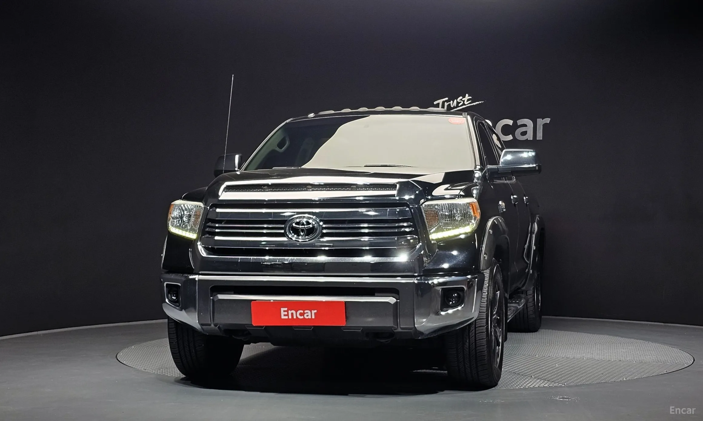 Toyota tundra превью 3