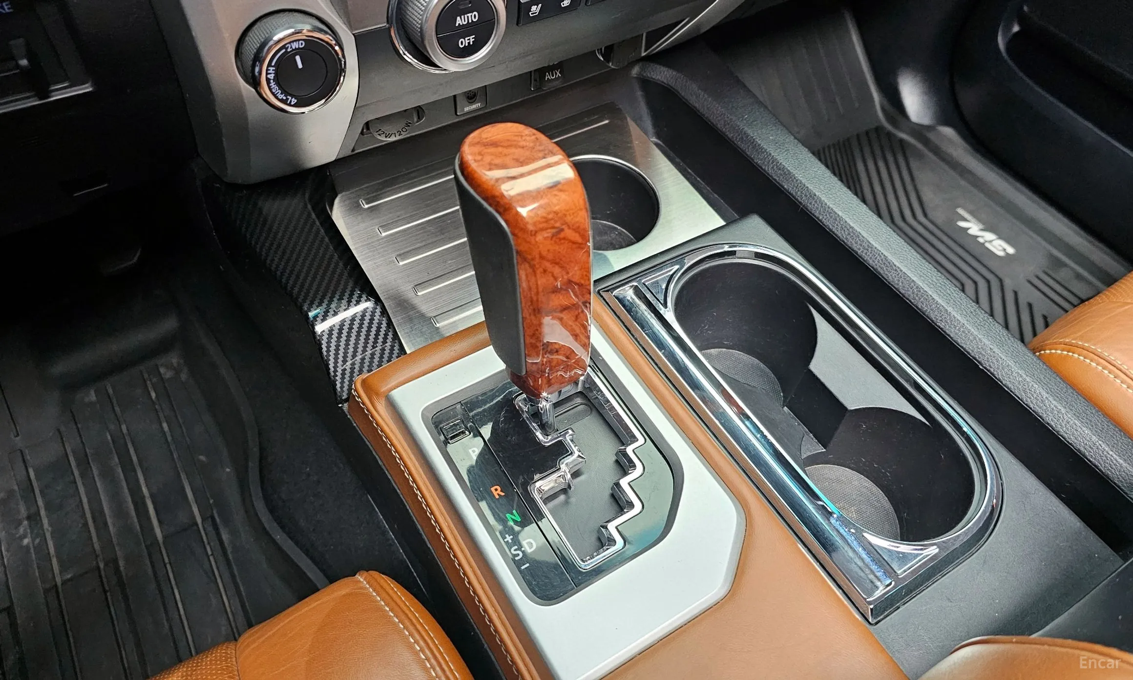 Toyota tundra превью 9