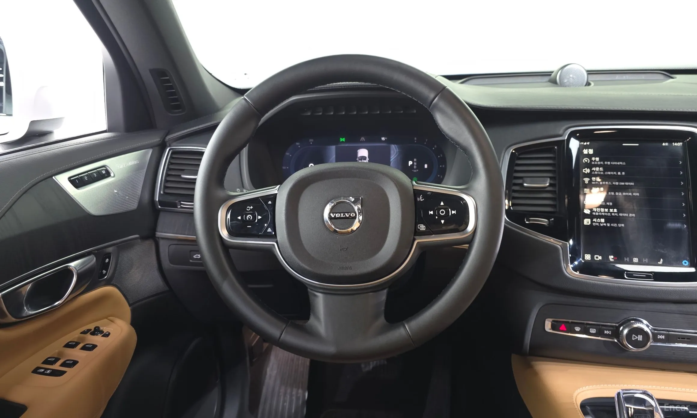 Volvo XC90 Gen 2 превью 13