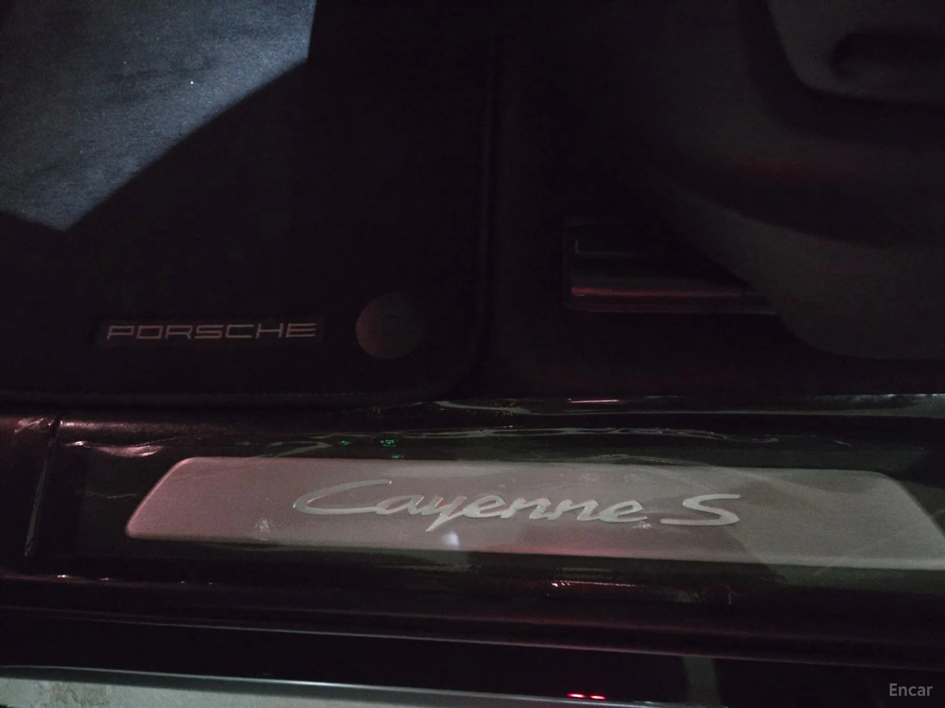 Porsche Cayenne (PO536) превью 10