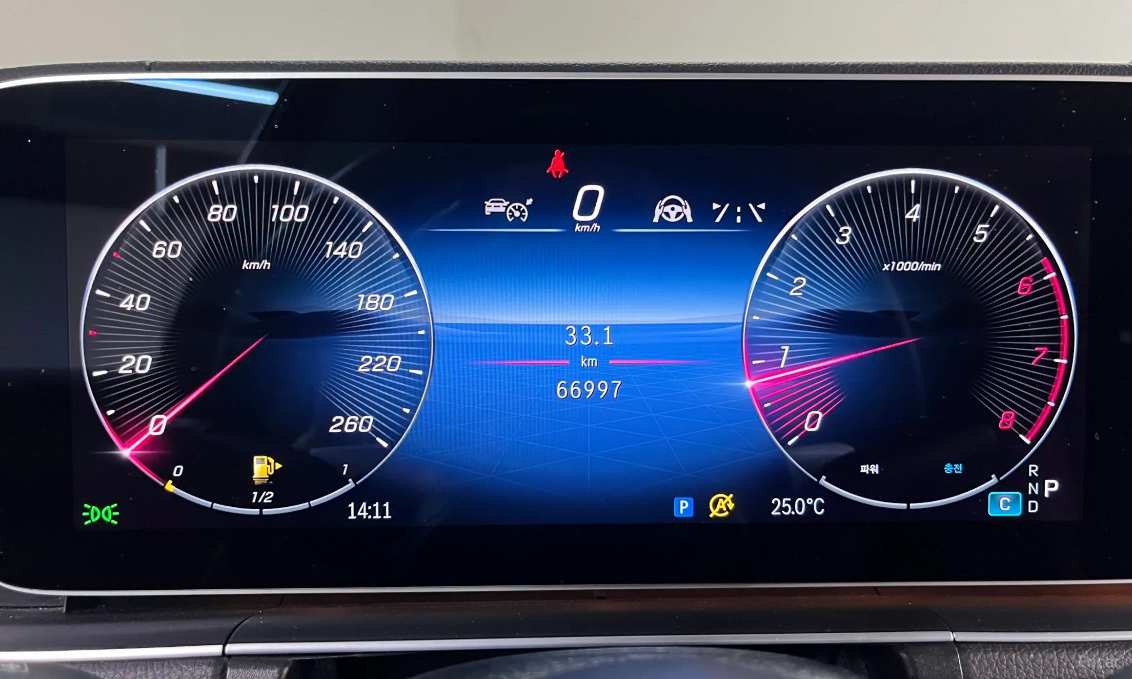 Mercedes Benz GLE-Class W167 превью 8