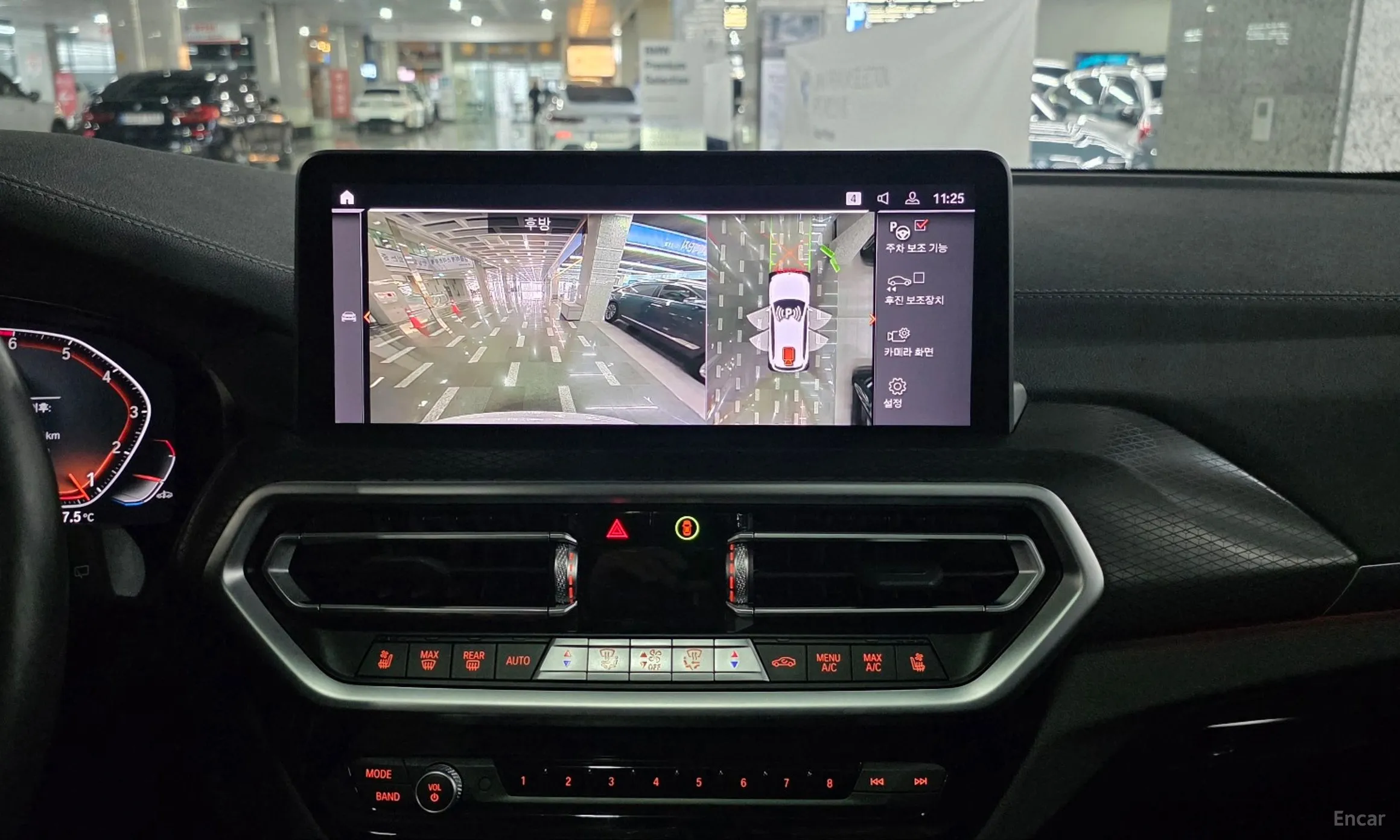 BMW X3 (G01) превью 18
