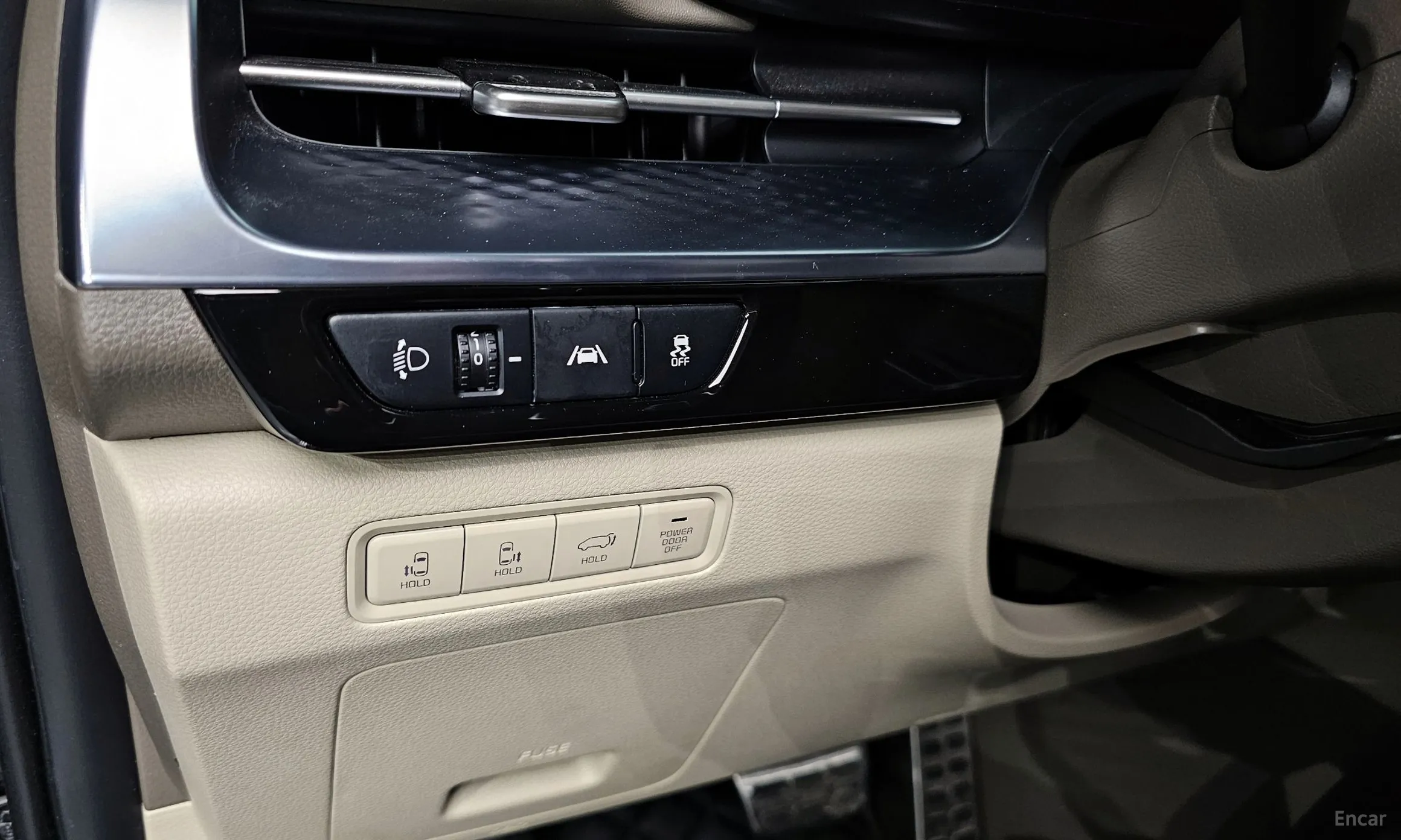 Kia Carnival Gen 4 превью 18