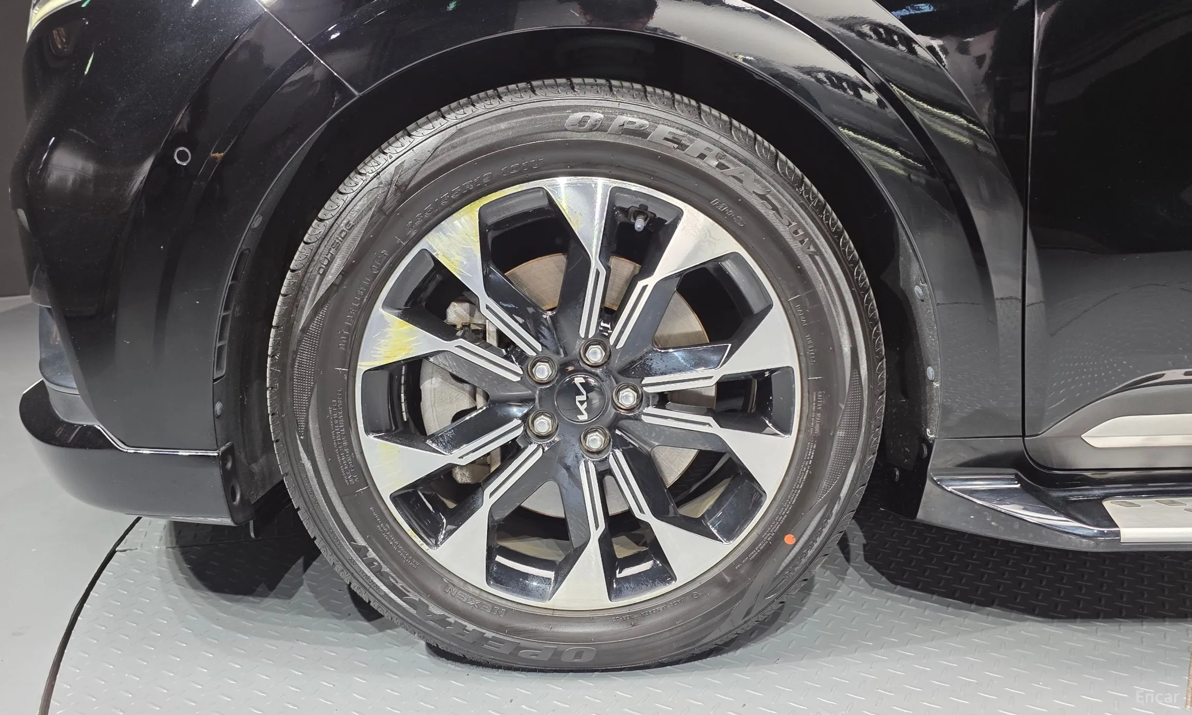 Kia Carnival Gen 4 превью 5