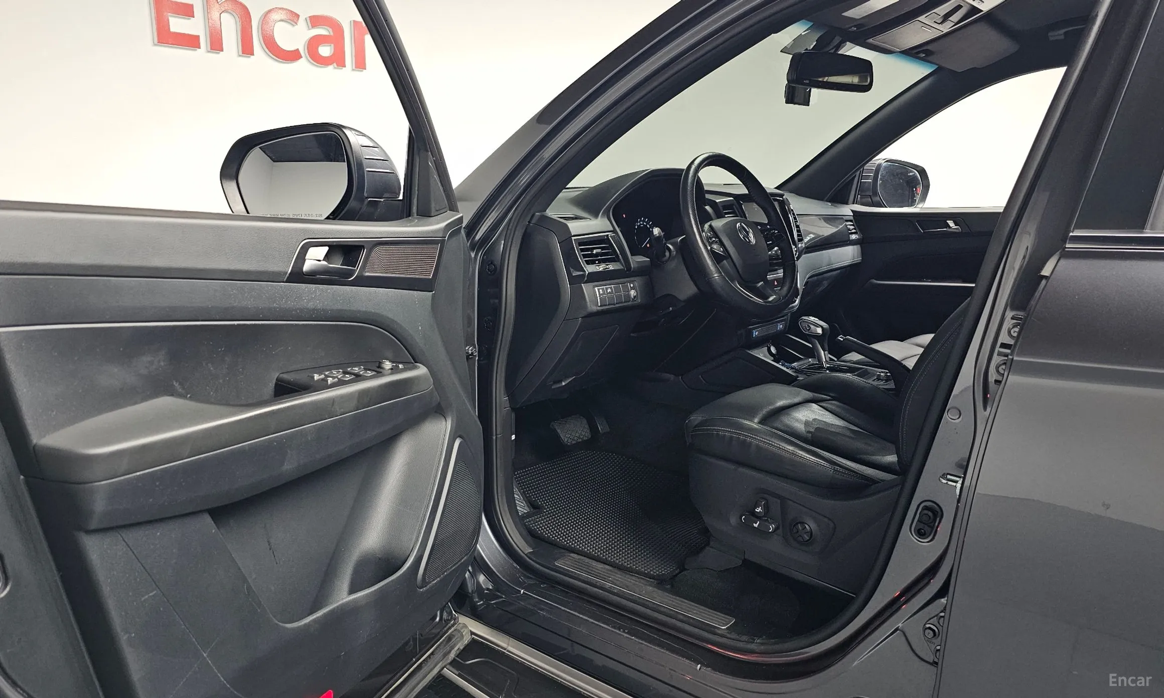 KG Mobility (SsangYong) Rexton Sports Khan превью 10
