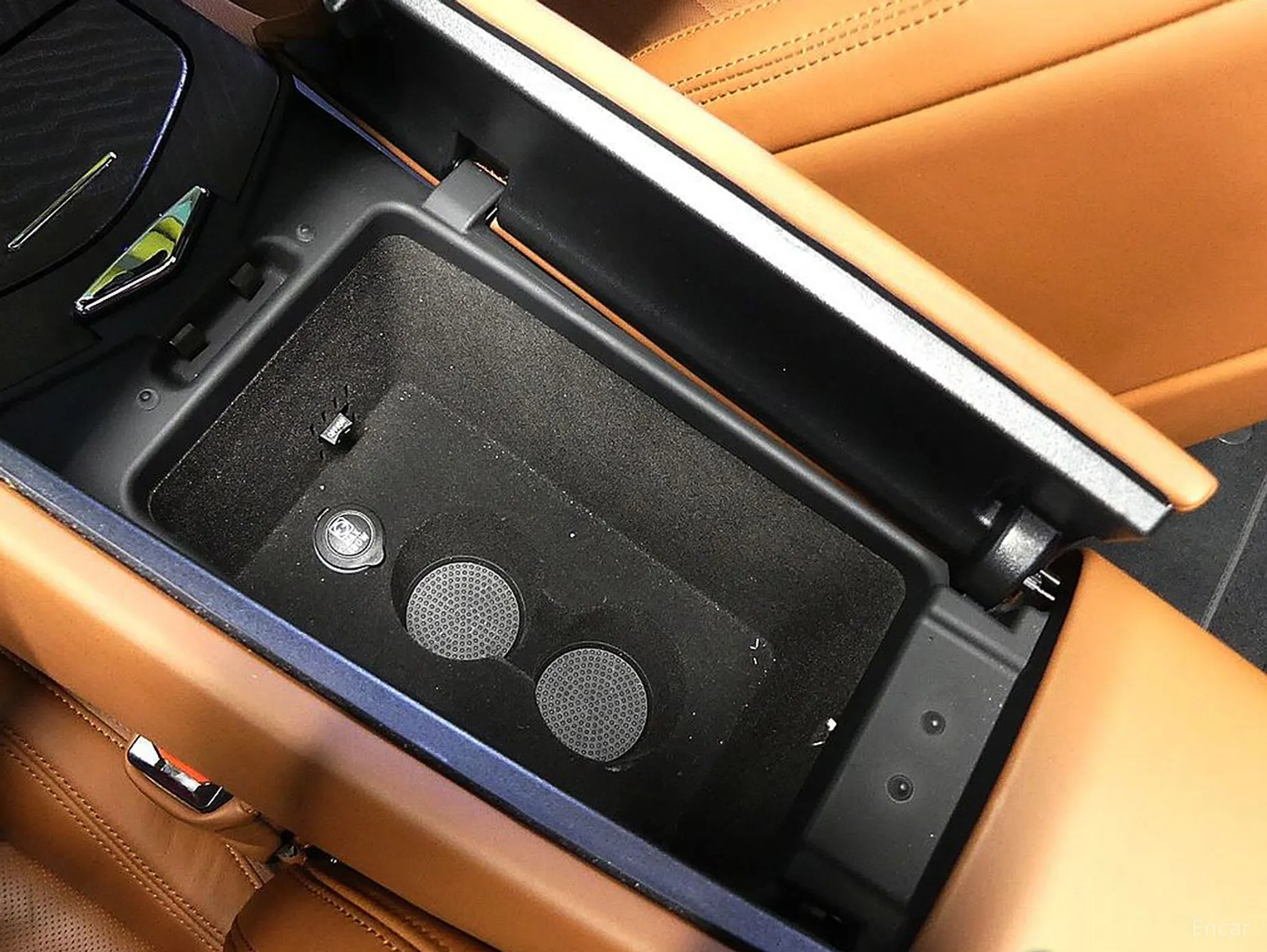 Maserati Quattroporte превью 16