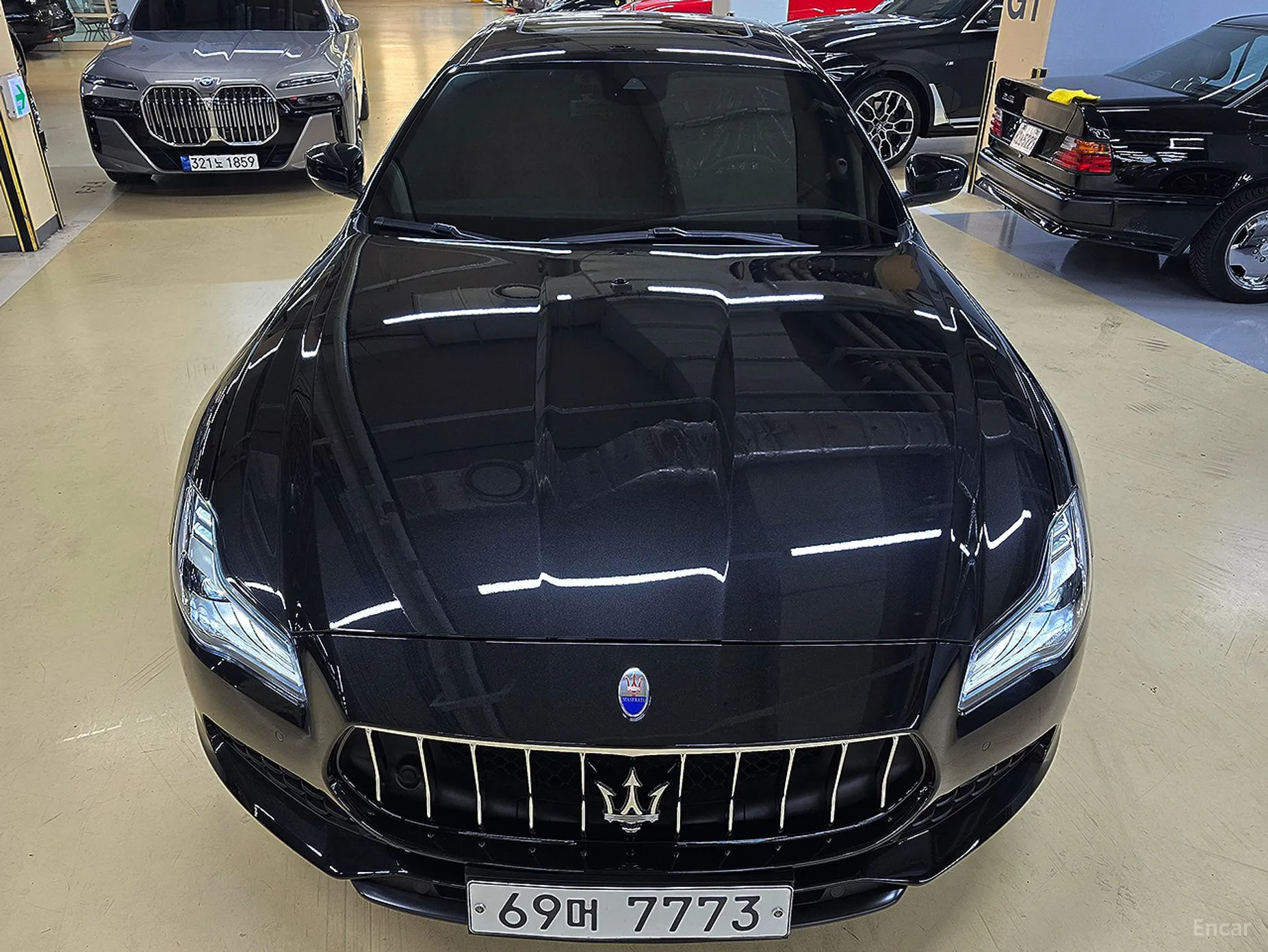 Maserati Quattroporte превью 3