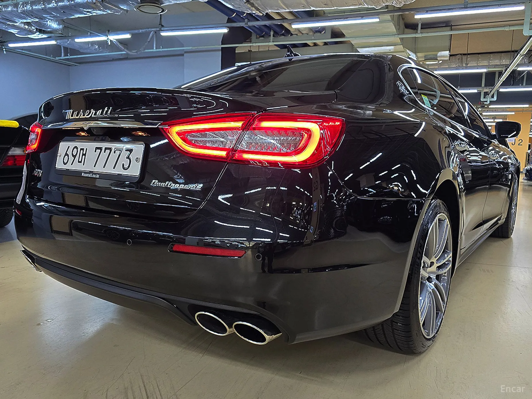 Maserati Quattroporte превью 4