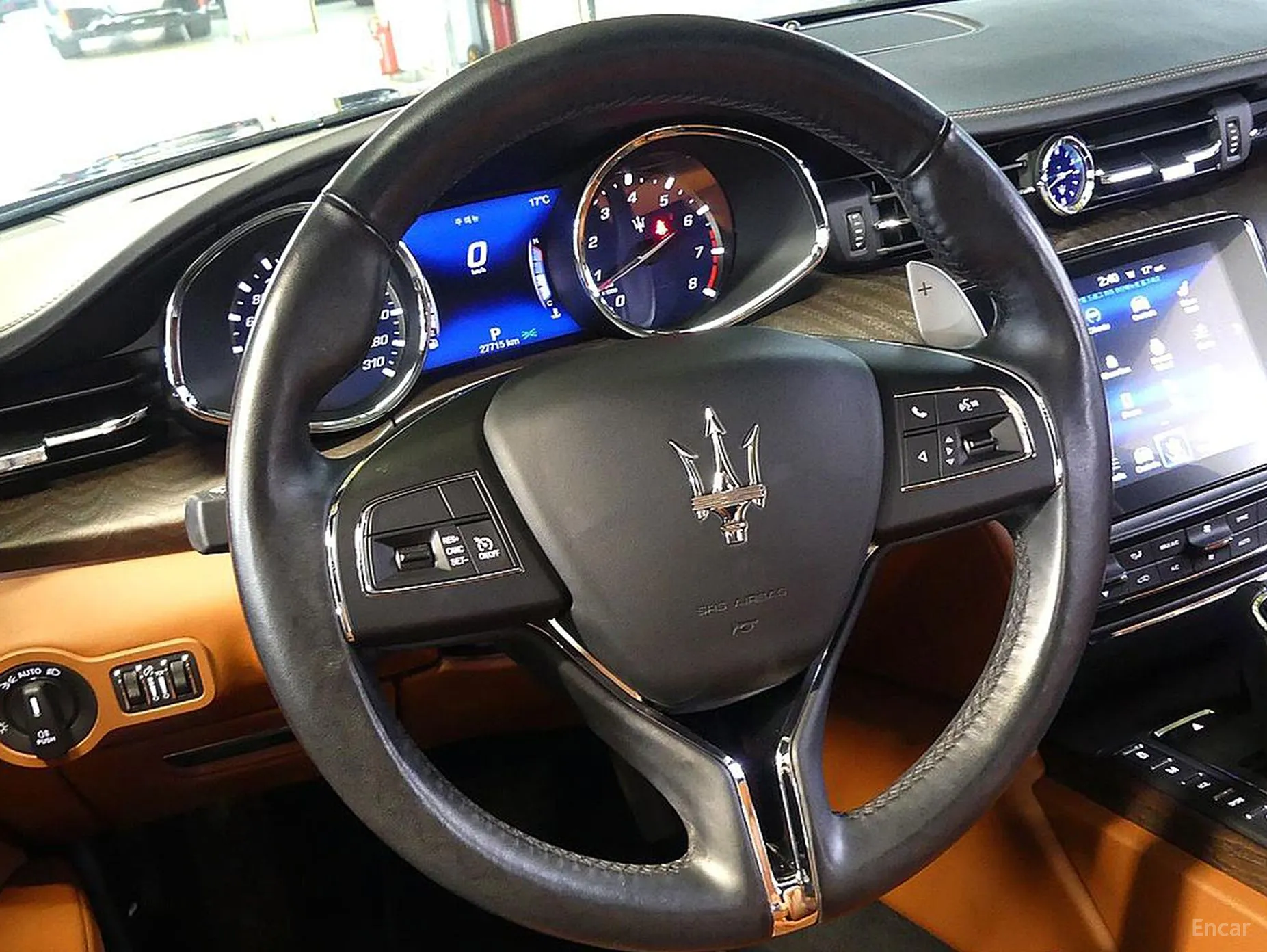 Maserati Quattroporte превью 9
