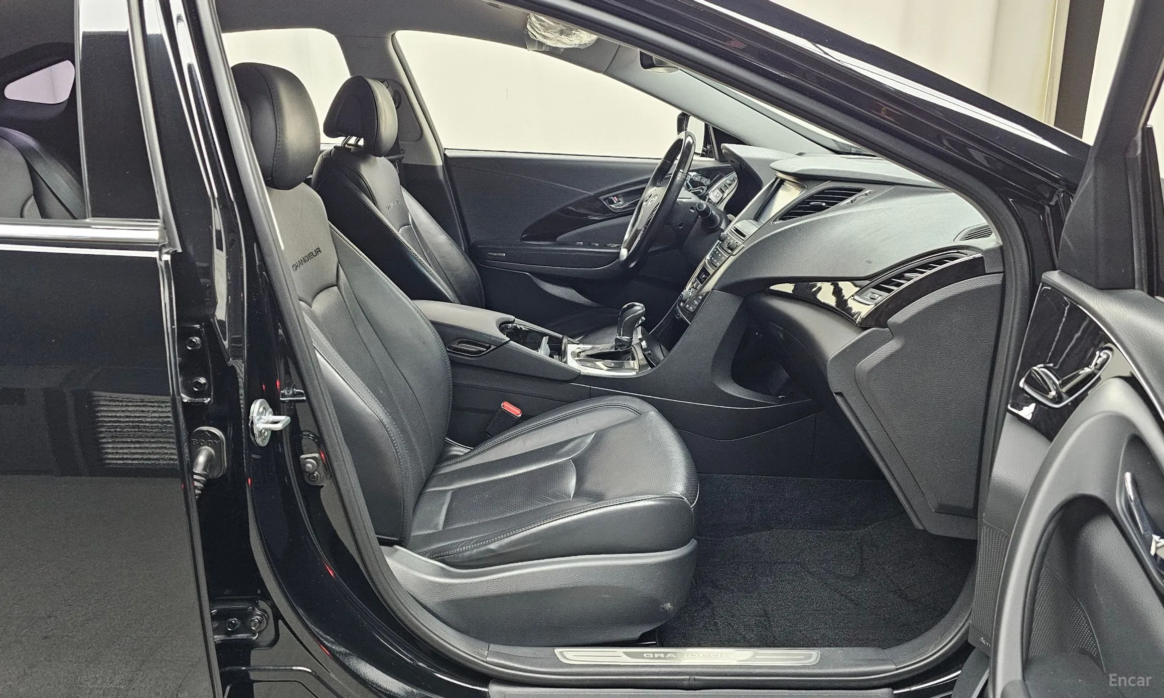Hyundai Grandeur HG превью 11