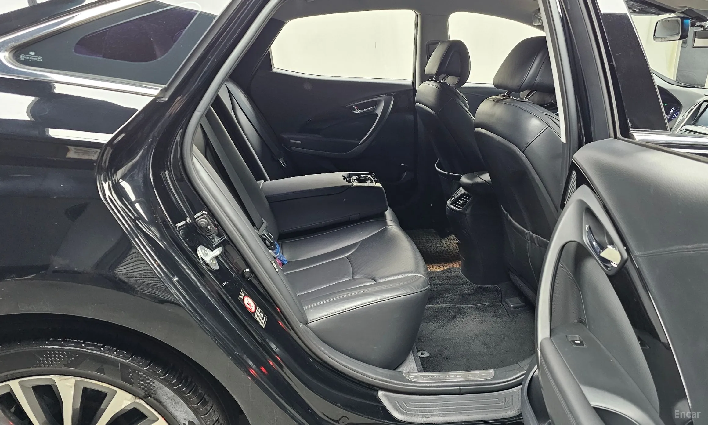 Hyundai Grandeur HG превью 12
