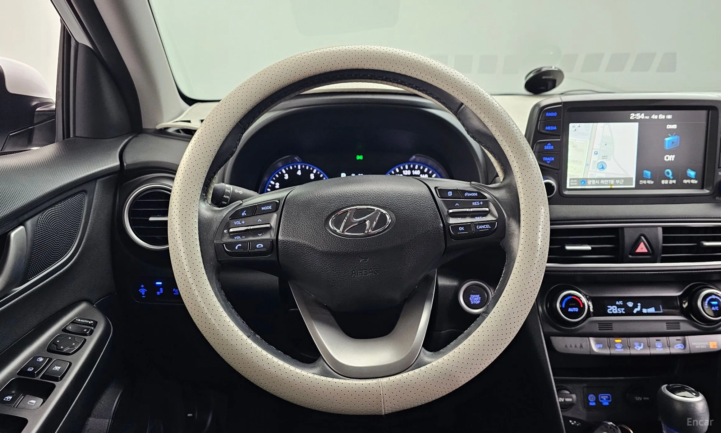 Hyundai Kona превью 15