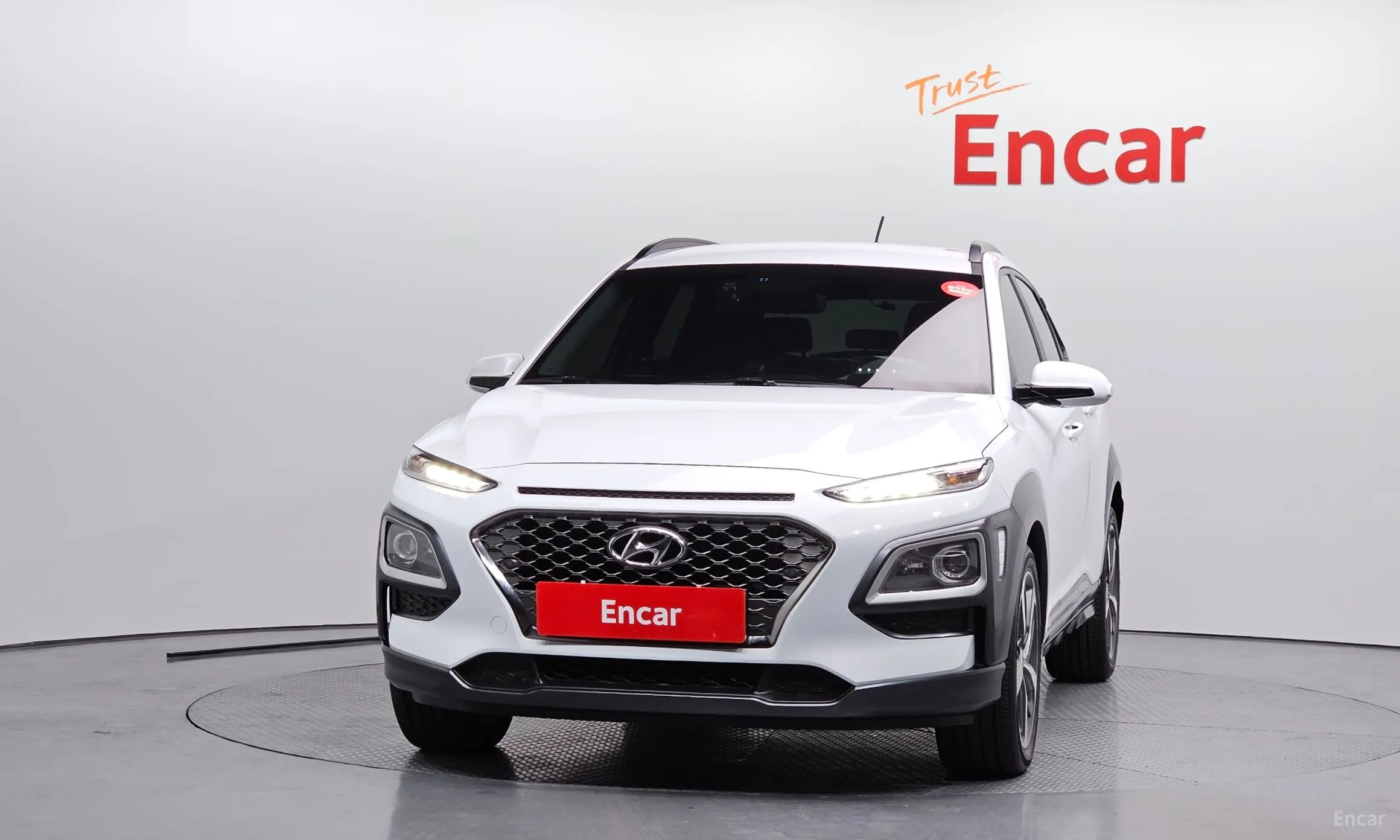 Hyundai Kona превью 3