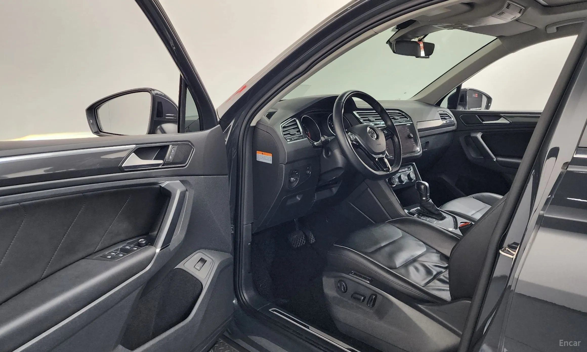 Volkswagen Tiguan 2nd Generation превью 10