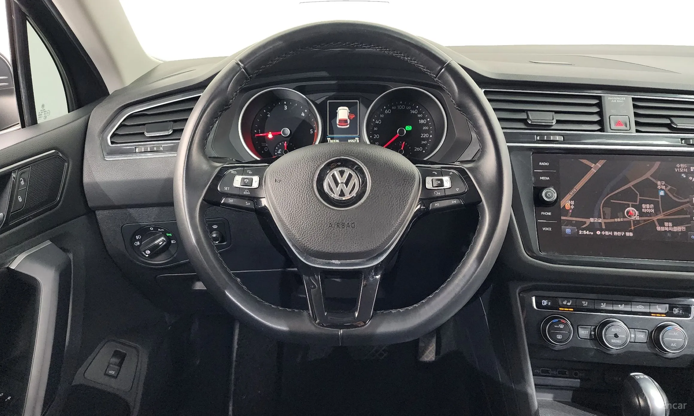 Volkswagen Tiguan 2nd Generation превью 13