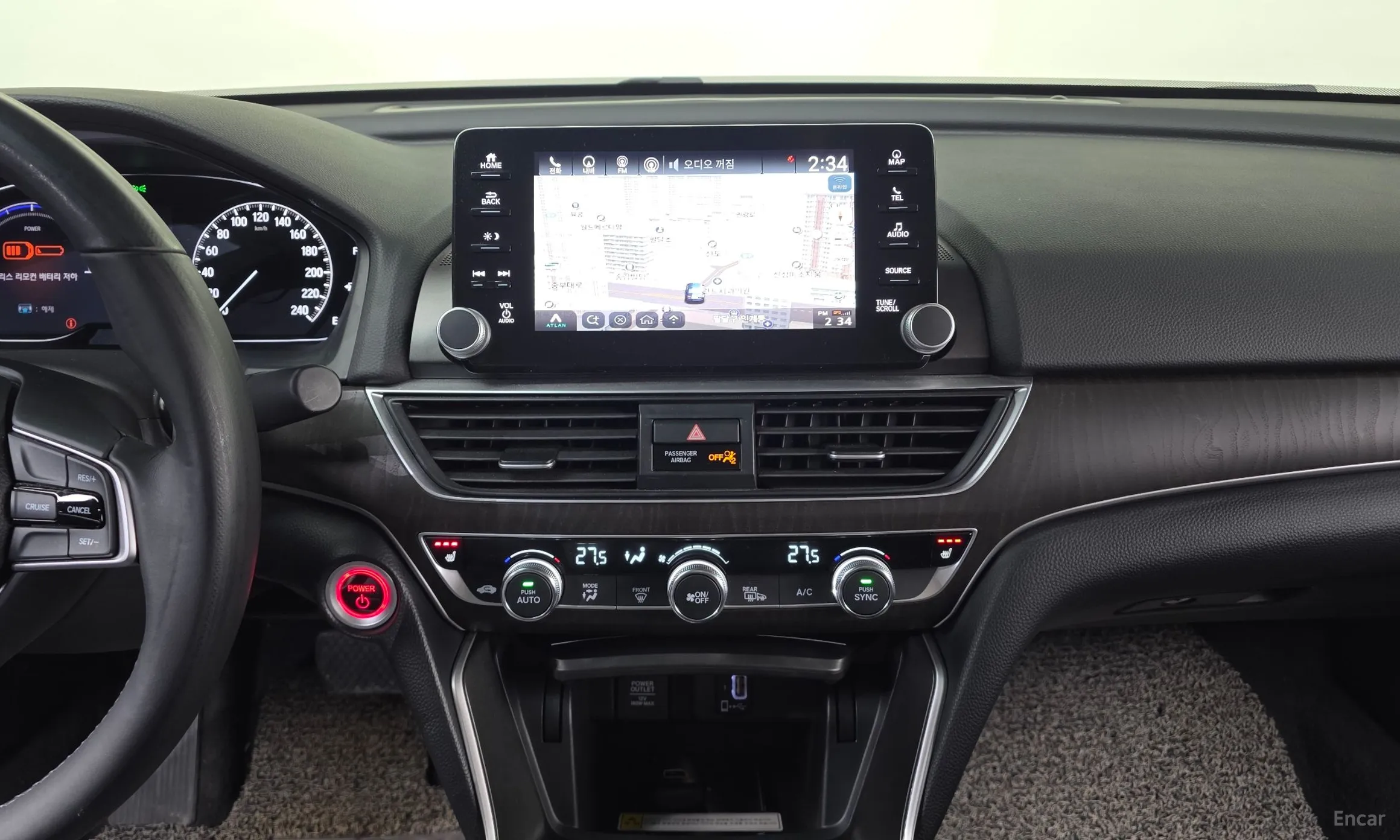 Honda Accord 10th Generation превью 14