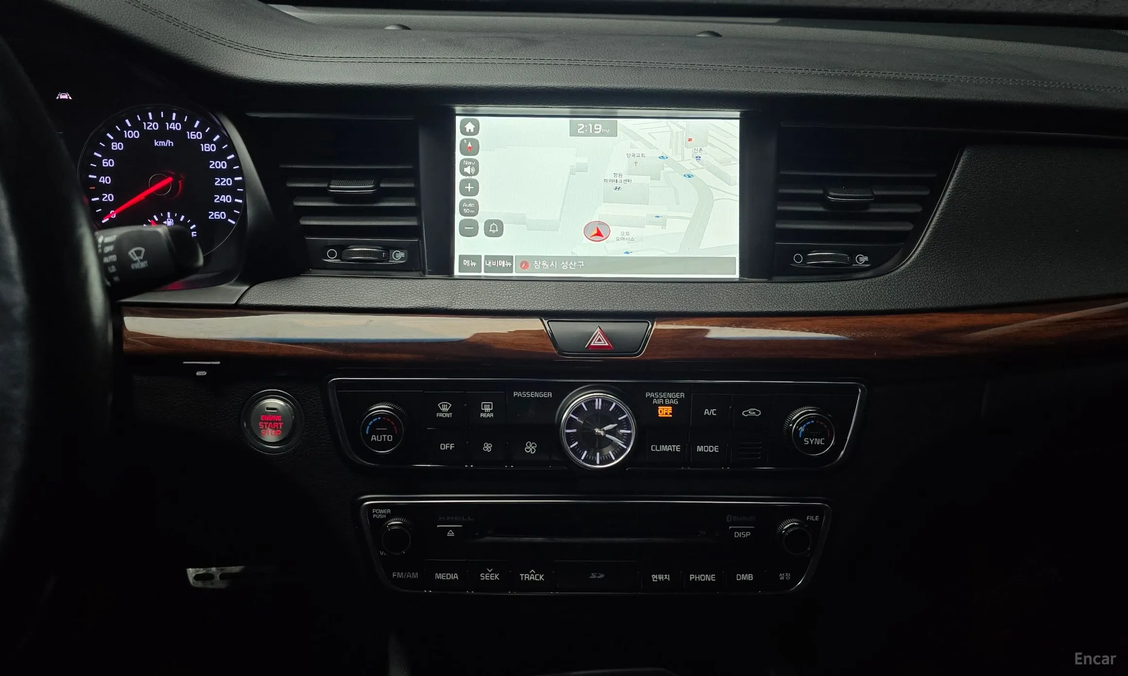 Kia K7 превью 14