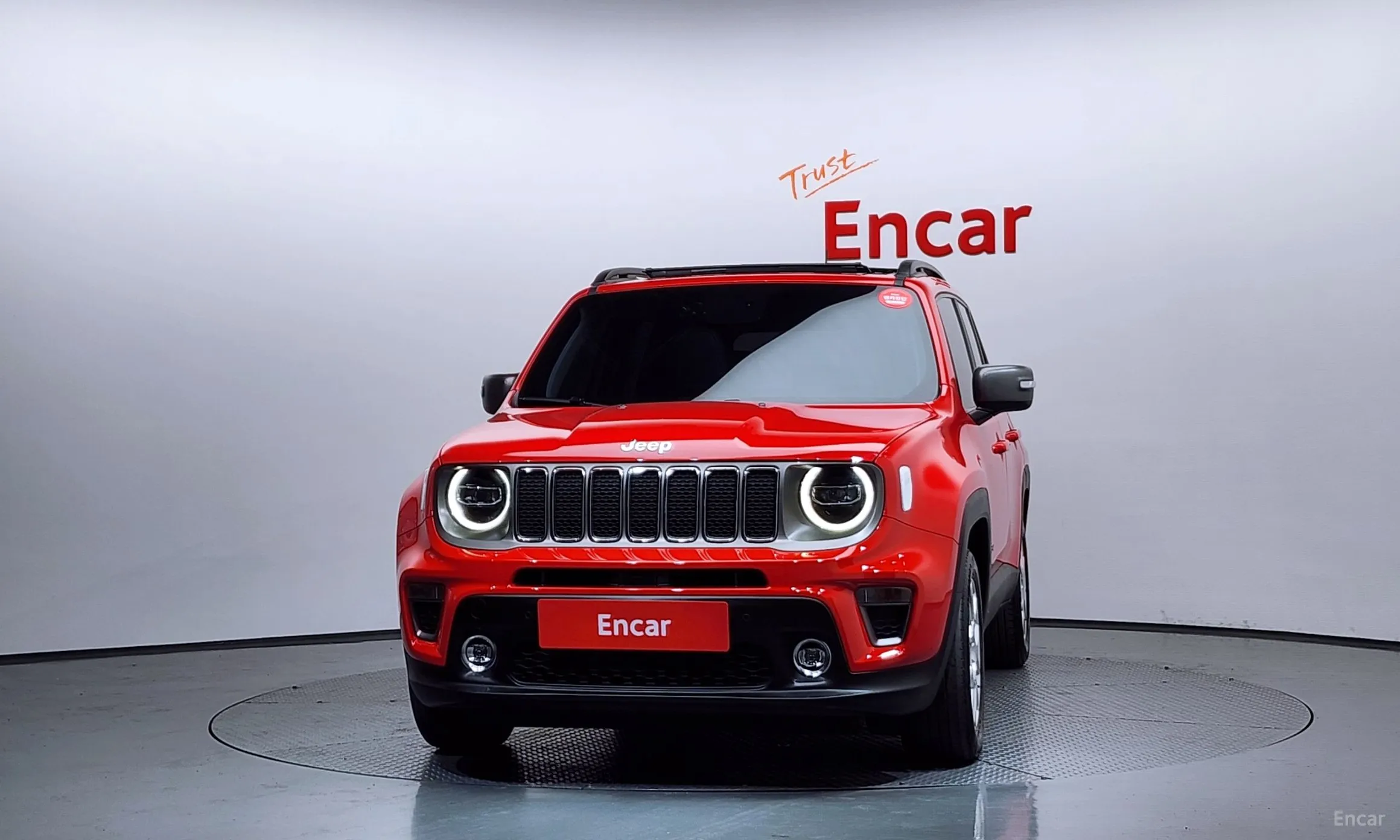 Jeep Renegade превью 3