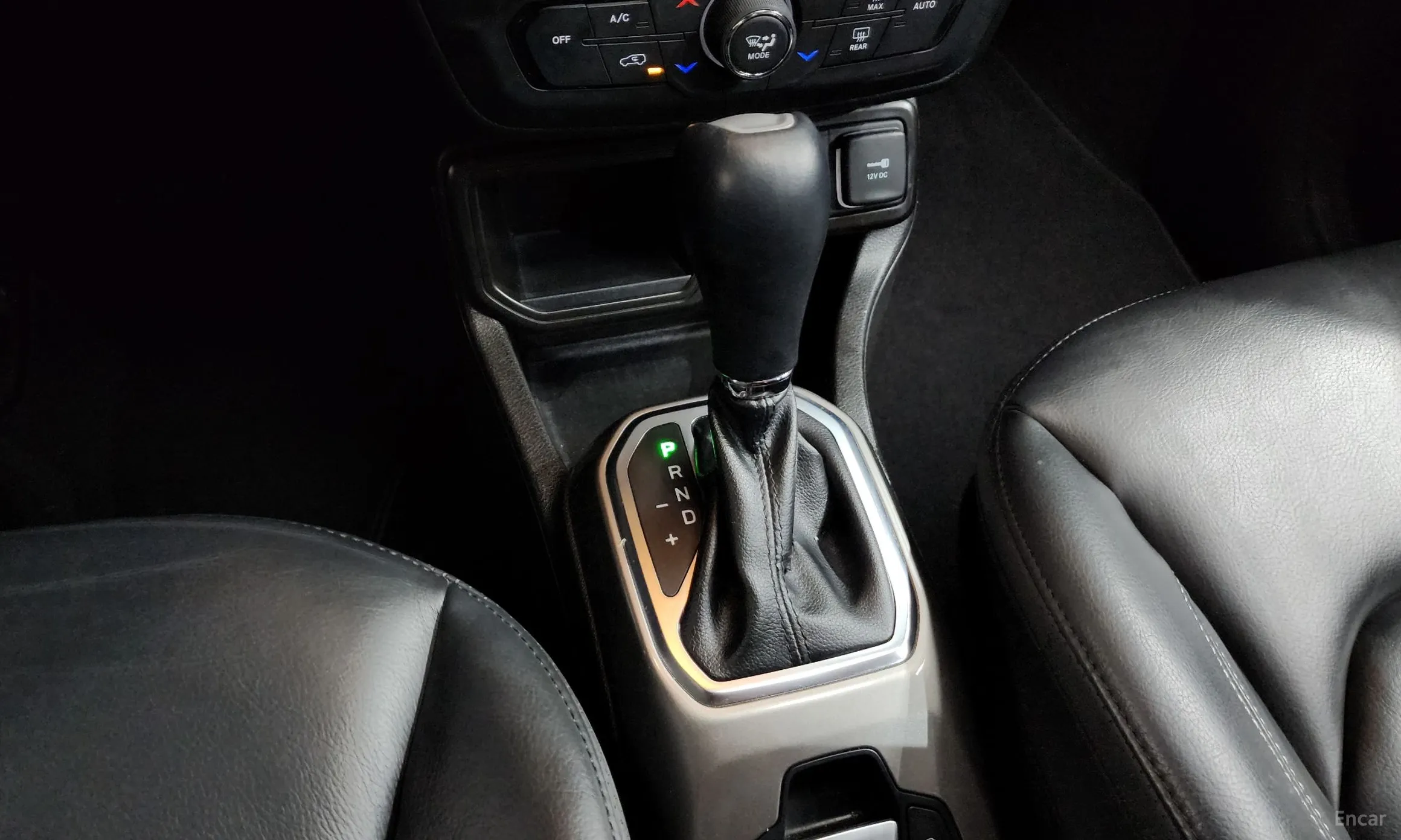 Jeep Renegade превью 9