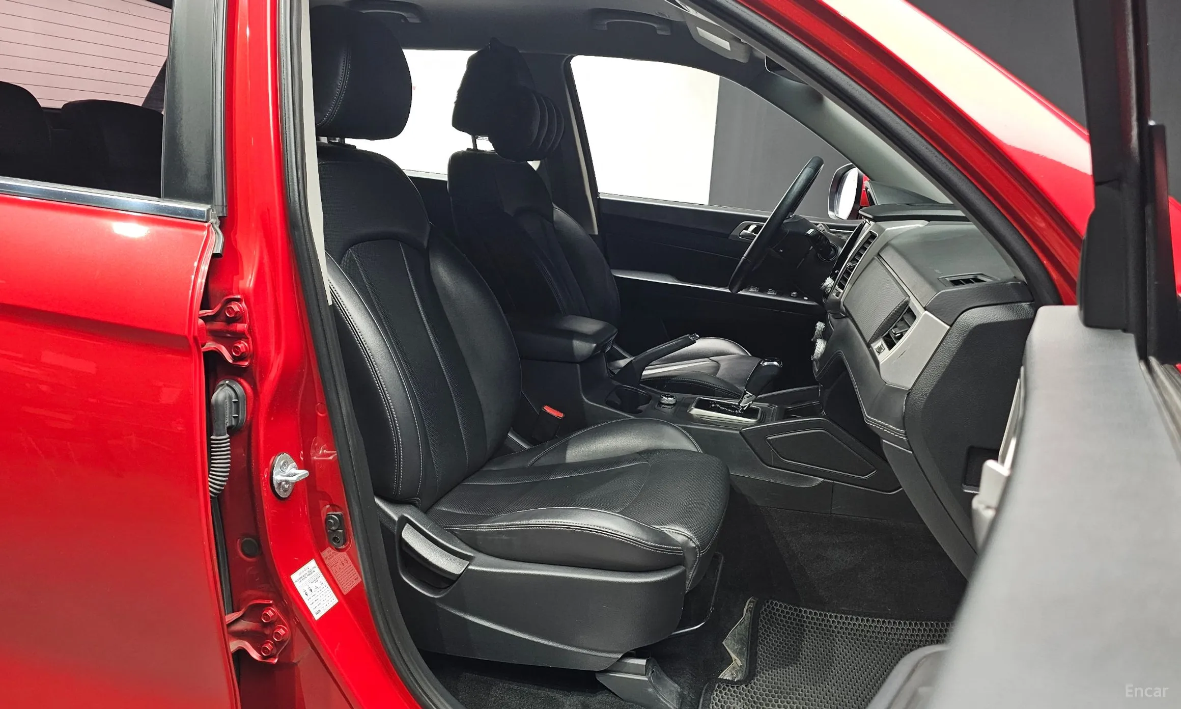 KG Mobility (SsangYong) Rexton Sports превью 10