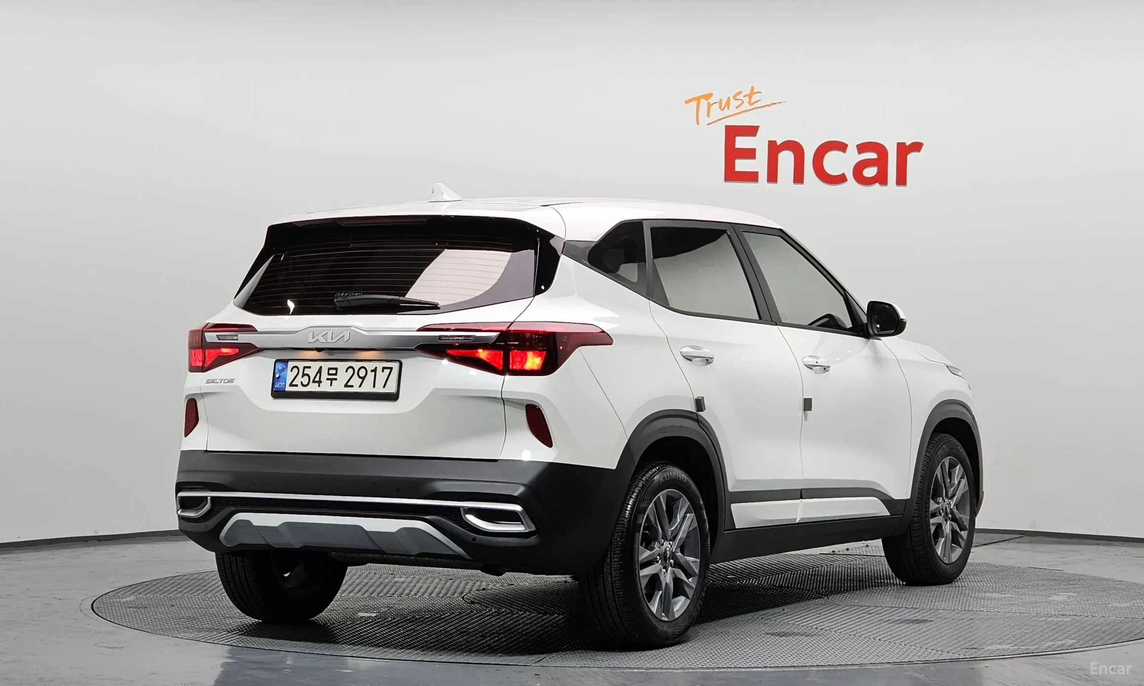 Kia Seltos превью 2