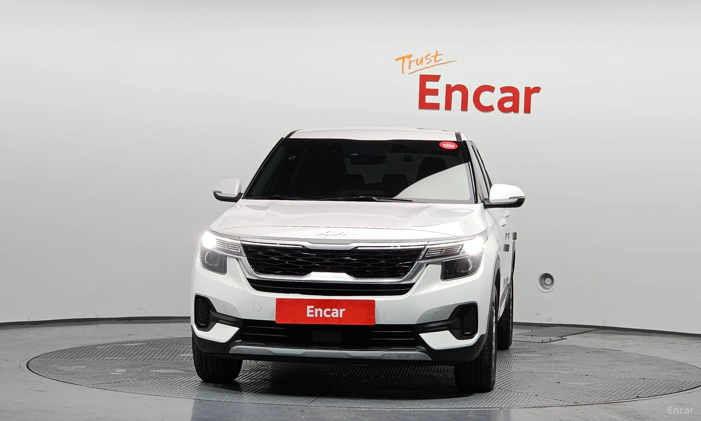 Kia Seltos превью 3